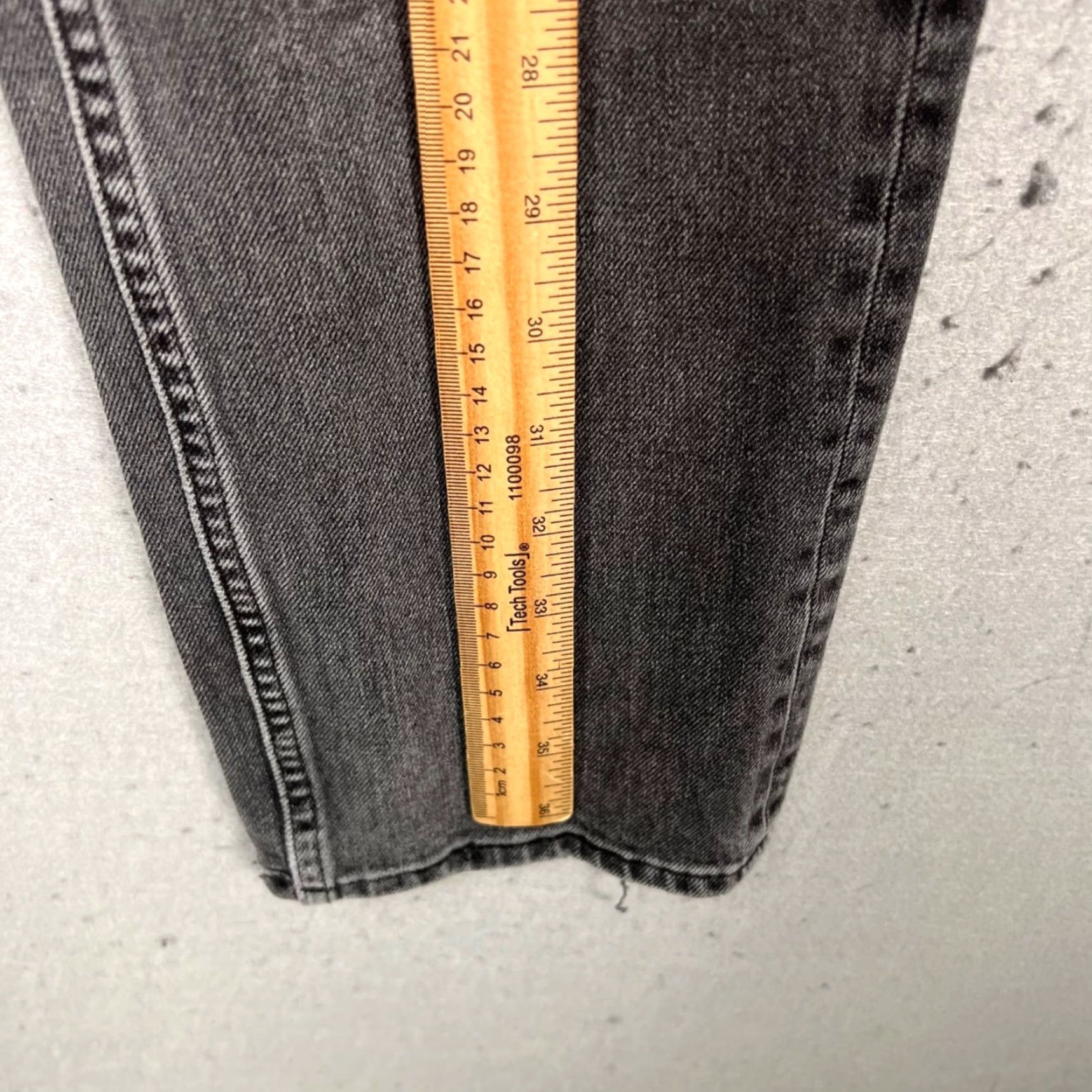 Everlane Everlane Jeans Mens 31x30 Slim Denim Gray Cotton Blend 5-Pocket Tapered Regular Rise Mid Vintage: No Size US 31 - 6 Thumbnail