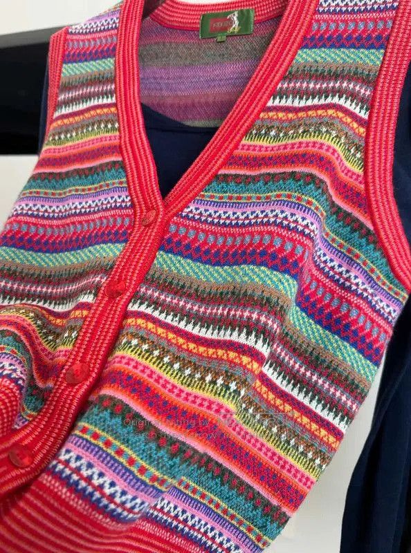 Kenzo Kenzo Red Wool Sweater Vest for Women . Size XXS / US 00 / IT 34 - 4 Thumbnail