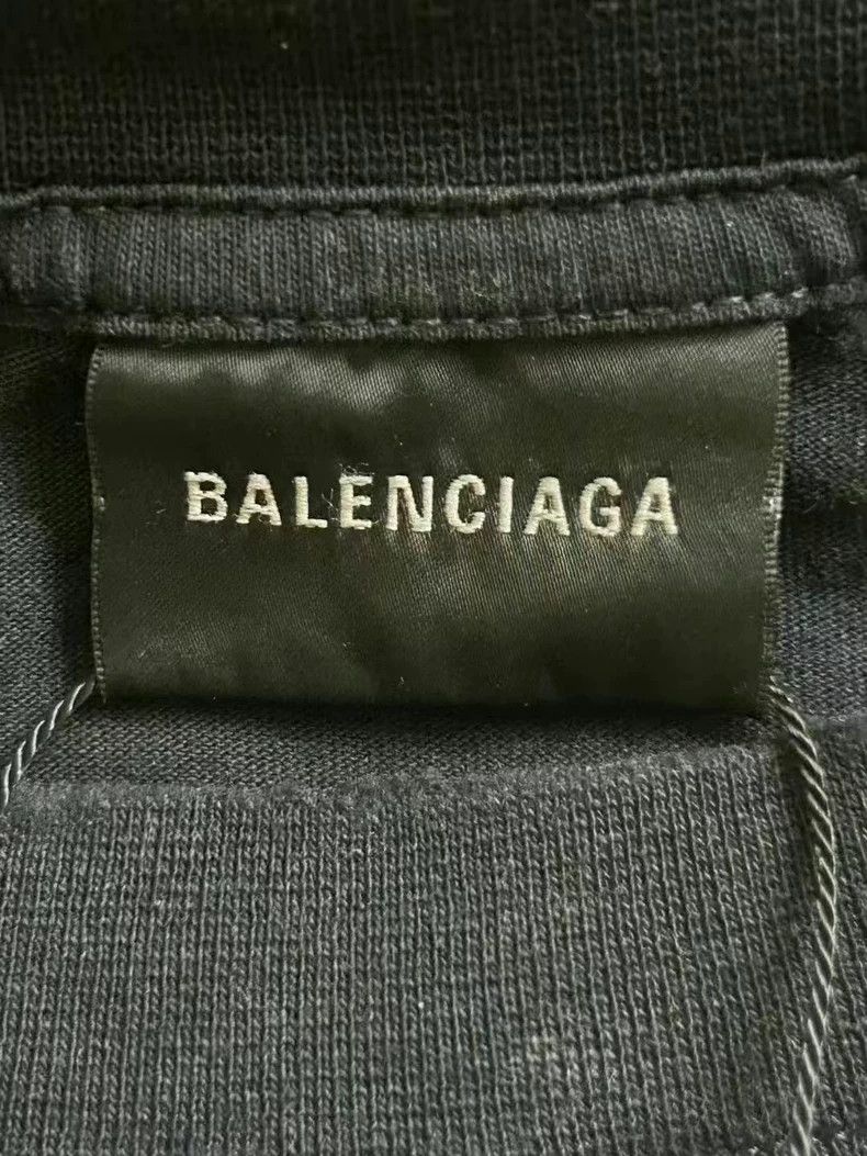 Balenciaga Balenciaga Autumn Show Yang Zi-qiong Portrait Letter Short Size US M / EU 48-50 / 2 - 3 Thumbnail