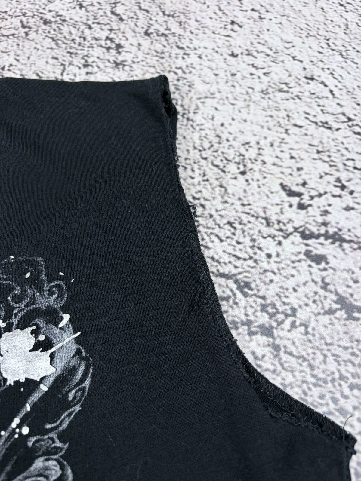 Band Tees CRUSTY DEMONS Vintage Y2K Grunge Skull Muscle Tee Tank M Size L / US 10 / IT 46 - 4 Thumbnail