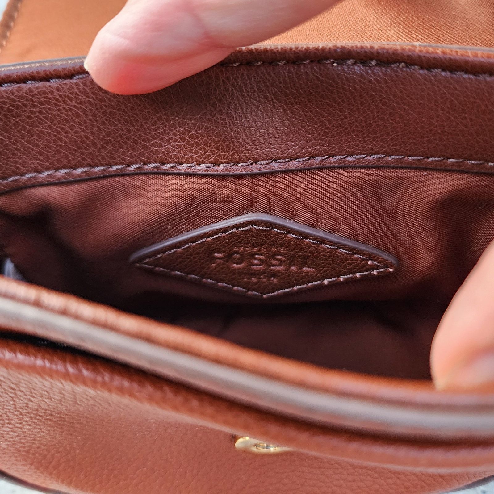 Fossil Fossil Emery Genuine Leather Micro Crossbody Bag Wallet Set Size ONE SIZE - 7 Thumbnail