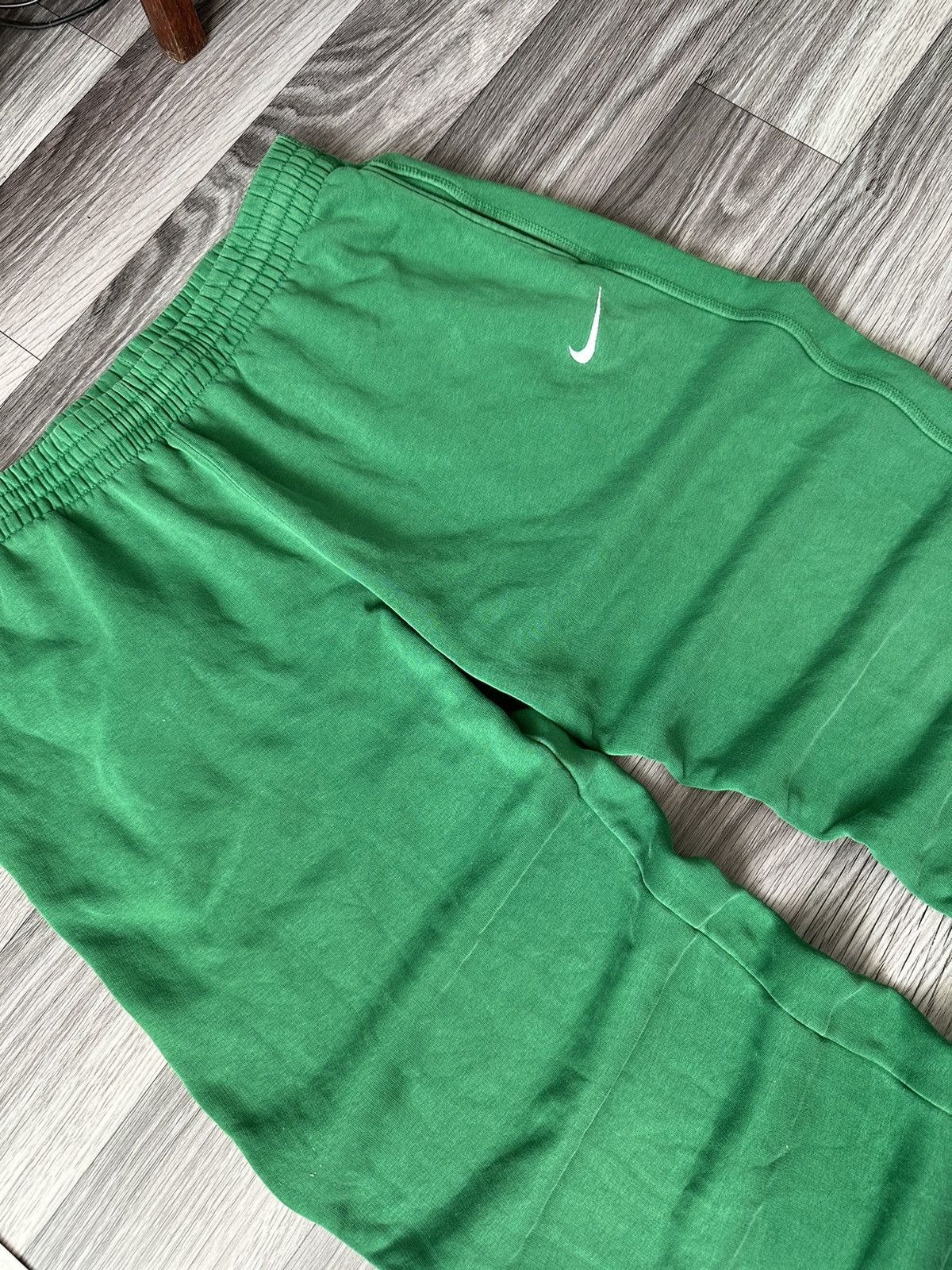 Nike Nike Vintage Green Baggy Jogger Sweatpants Small Swoosh hype Size US 32 / EU 48 - 3 Thumbnail