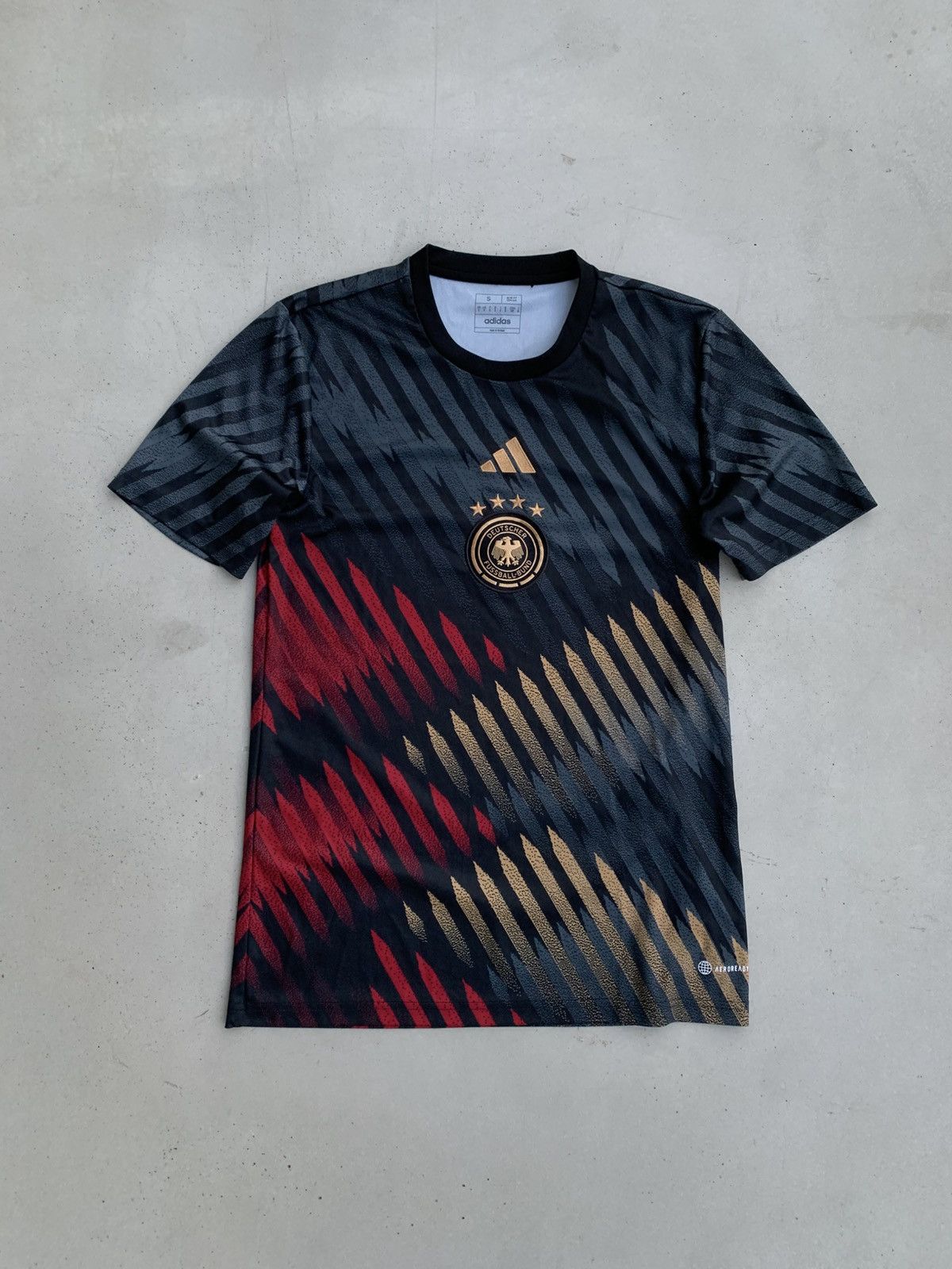 Adidas Adidas Germany Jersey Vintage Football T-shirt Sportswear Size US S / EU 44-46 / 1 - 1 Thumbnail