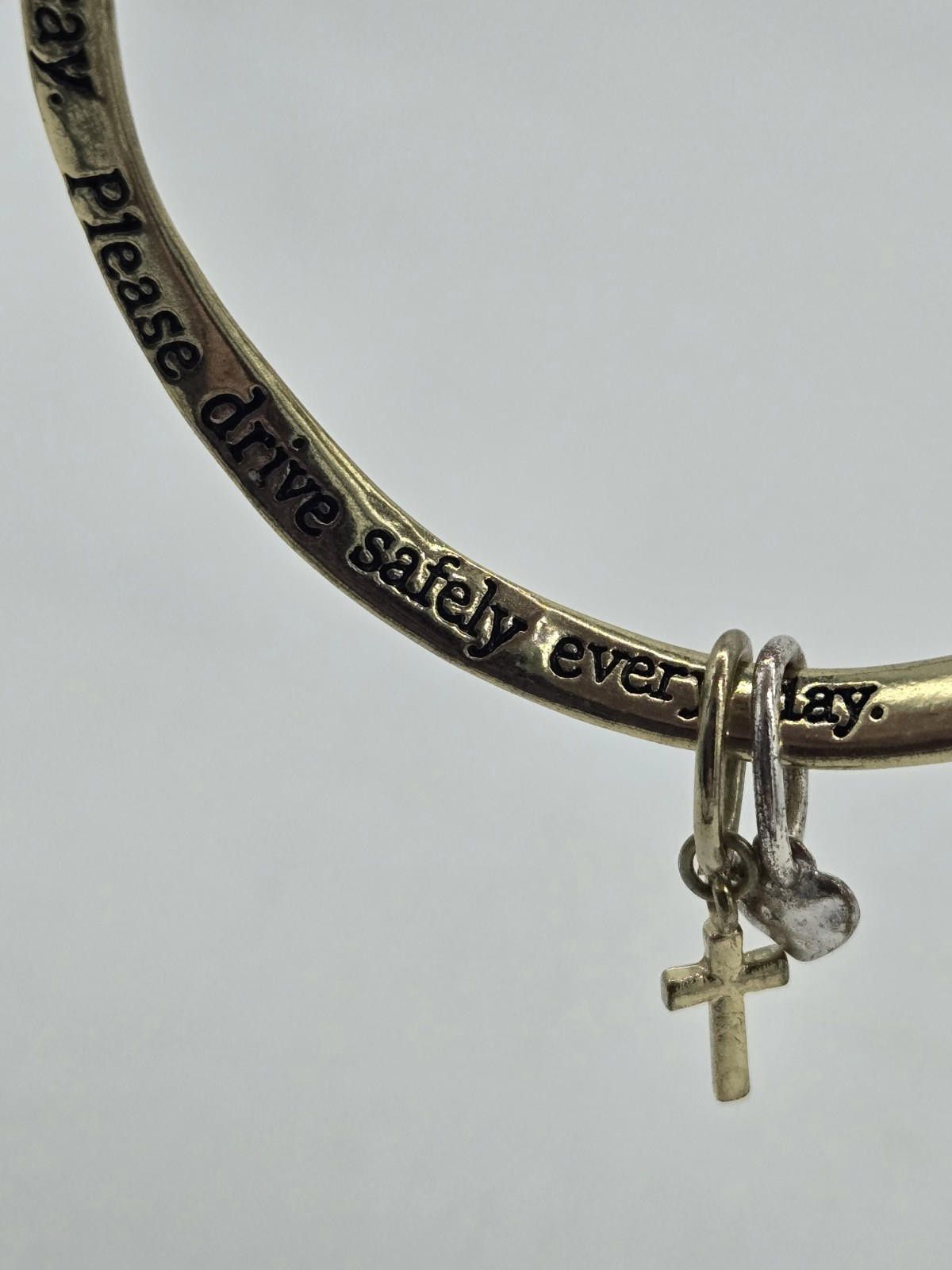 The Unbranded Brand Mom Mobius Twist Bangle Bracelet Charms Inspirational Messag Size ONE SIZE - 3 Thumbnail