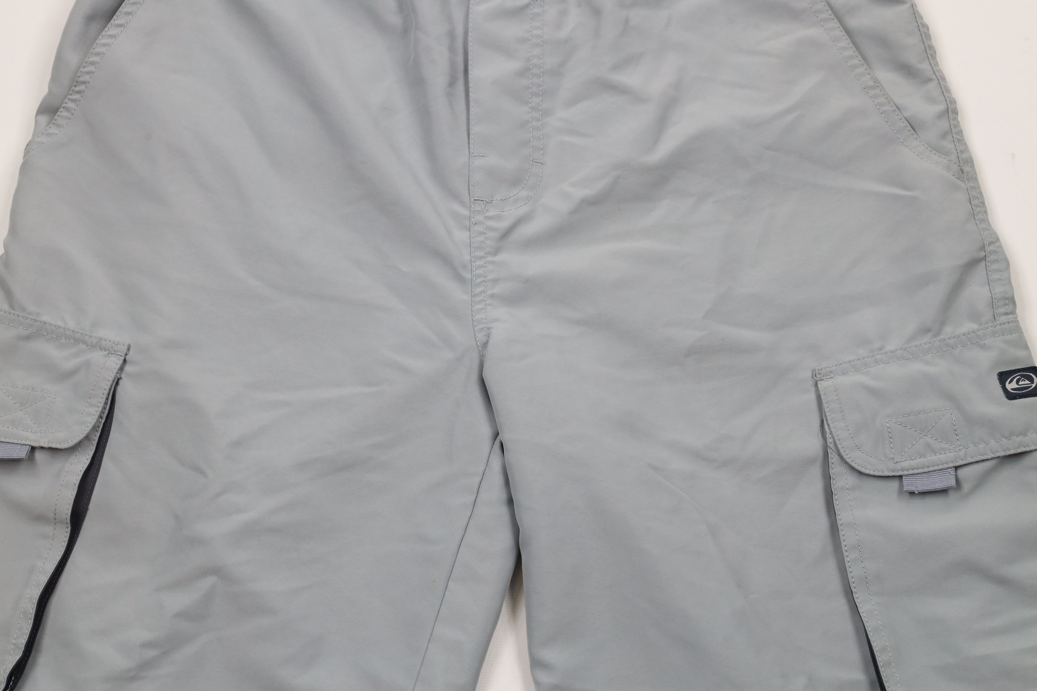 Quiksilver × Vintage Vintage 90s Y2K Quiksilver Surfing Cargo Shorts Gray Size US 30 / EU 46 - 3 Thumbnail