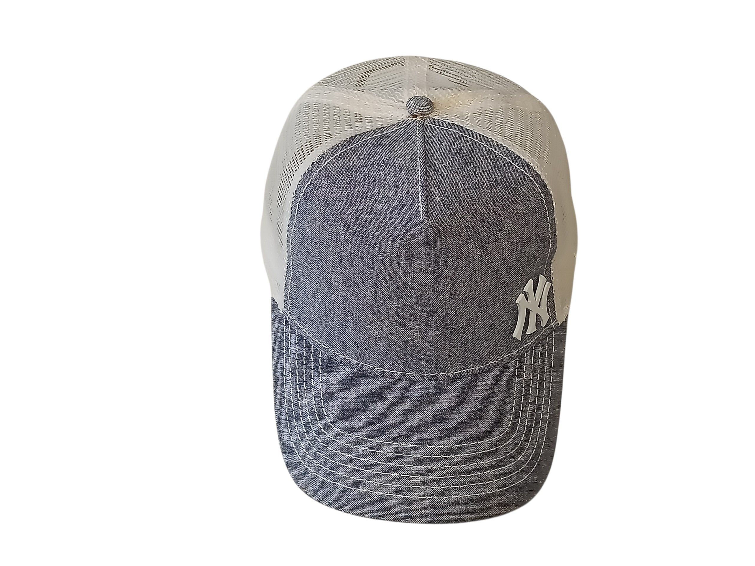 New Era RARE New Era NY Yankees Metal Logo Vintage Trucker Hat Size ONE SIZE - 4 Thumbnail