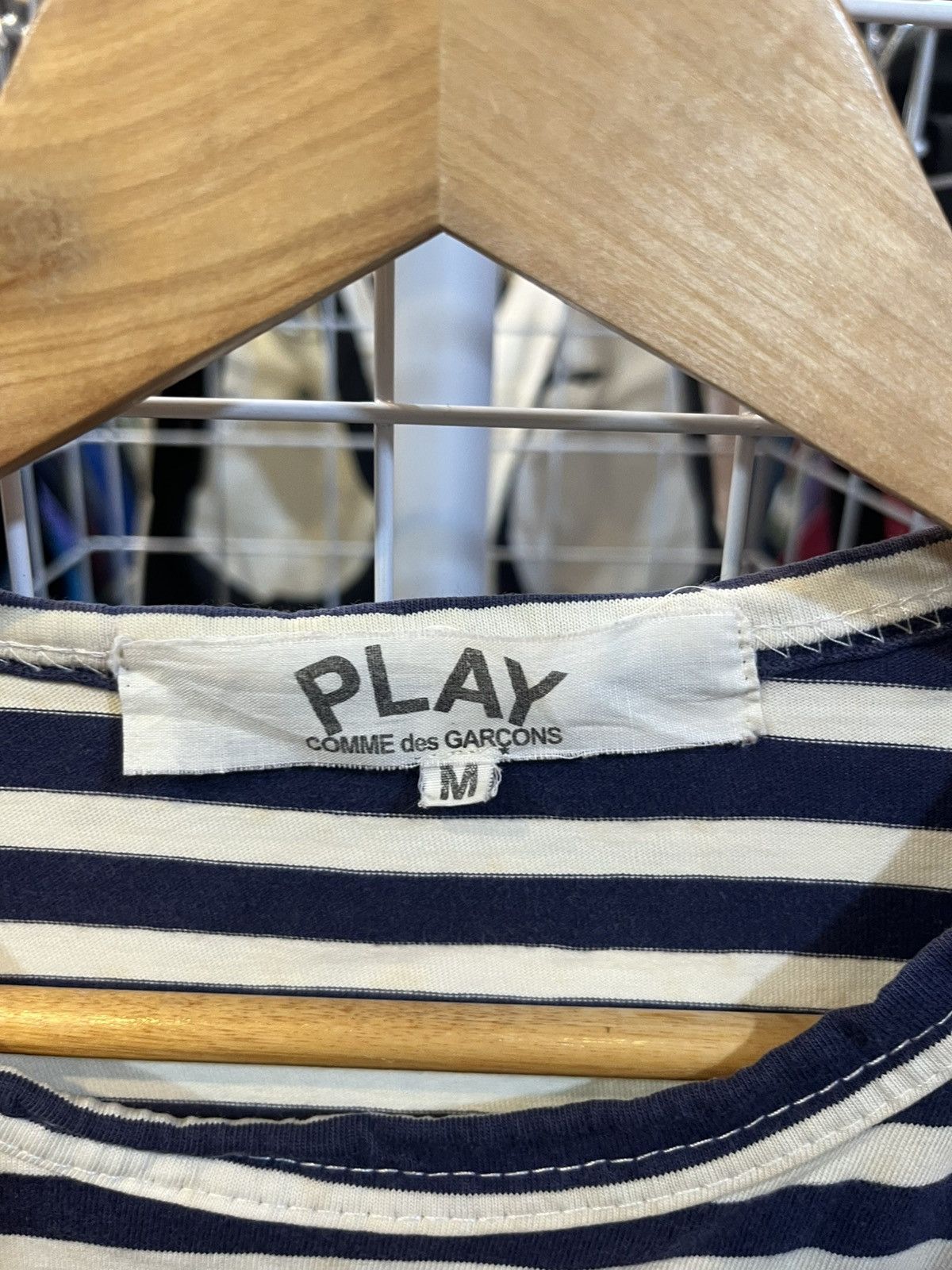 Comme des Garcons Homme Plus Comme des Garçons Play striped long-sleeved t-shirt Size US M / EU 48-50 / 2 - 5 Thumbnail
