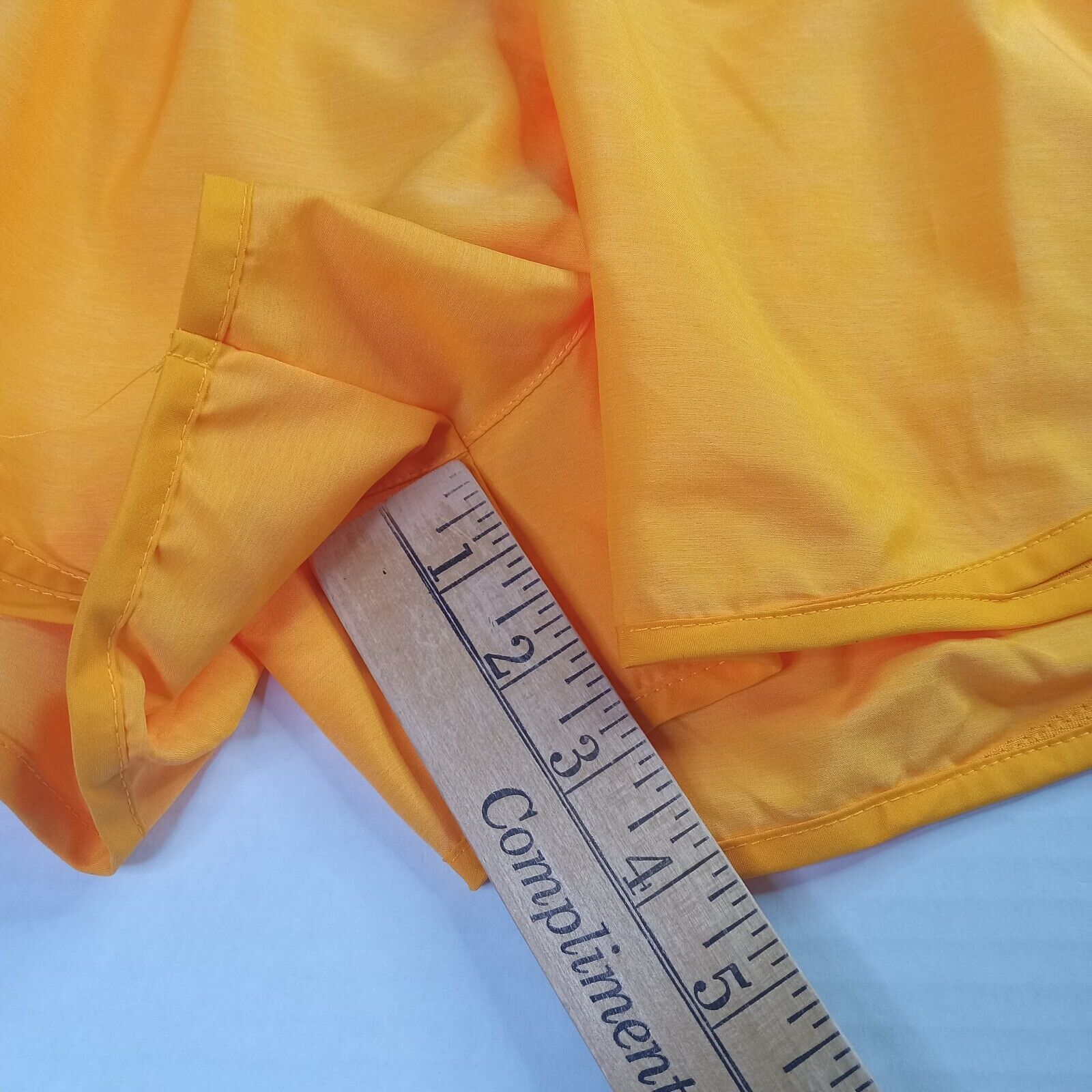 Nike Nike Dri-FIT Running Shorts Women’s XL Extra Large Orange Size 34" / US 12 / IT 48 - 2 Thumbnail