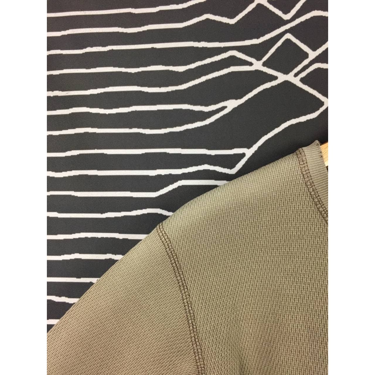 Avirex × Vintage Vtg Avirex U.S Army Fort Riley Waffle Knit Longsleeve Tee Size US M / EU 48-50 / 2 - 4 Thumbnail