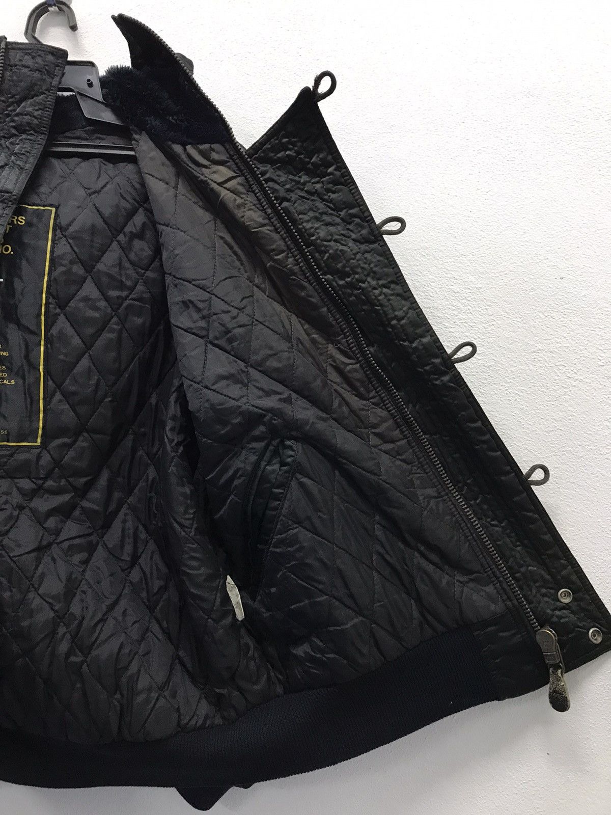 Vintage Vintage Mideast Authentic Raiders Expedition Jacket Size US XL / EU 56 / 4 - 13 Thumbnail