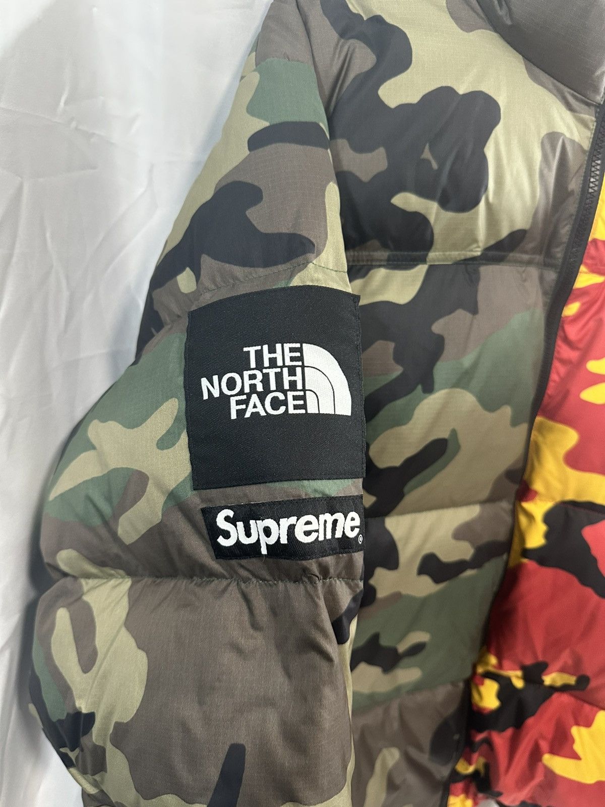 Supreme × The North Face Supreme x The North Face Size US L / EU 52-54 / 3 - 3 Thumbnail