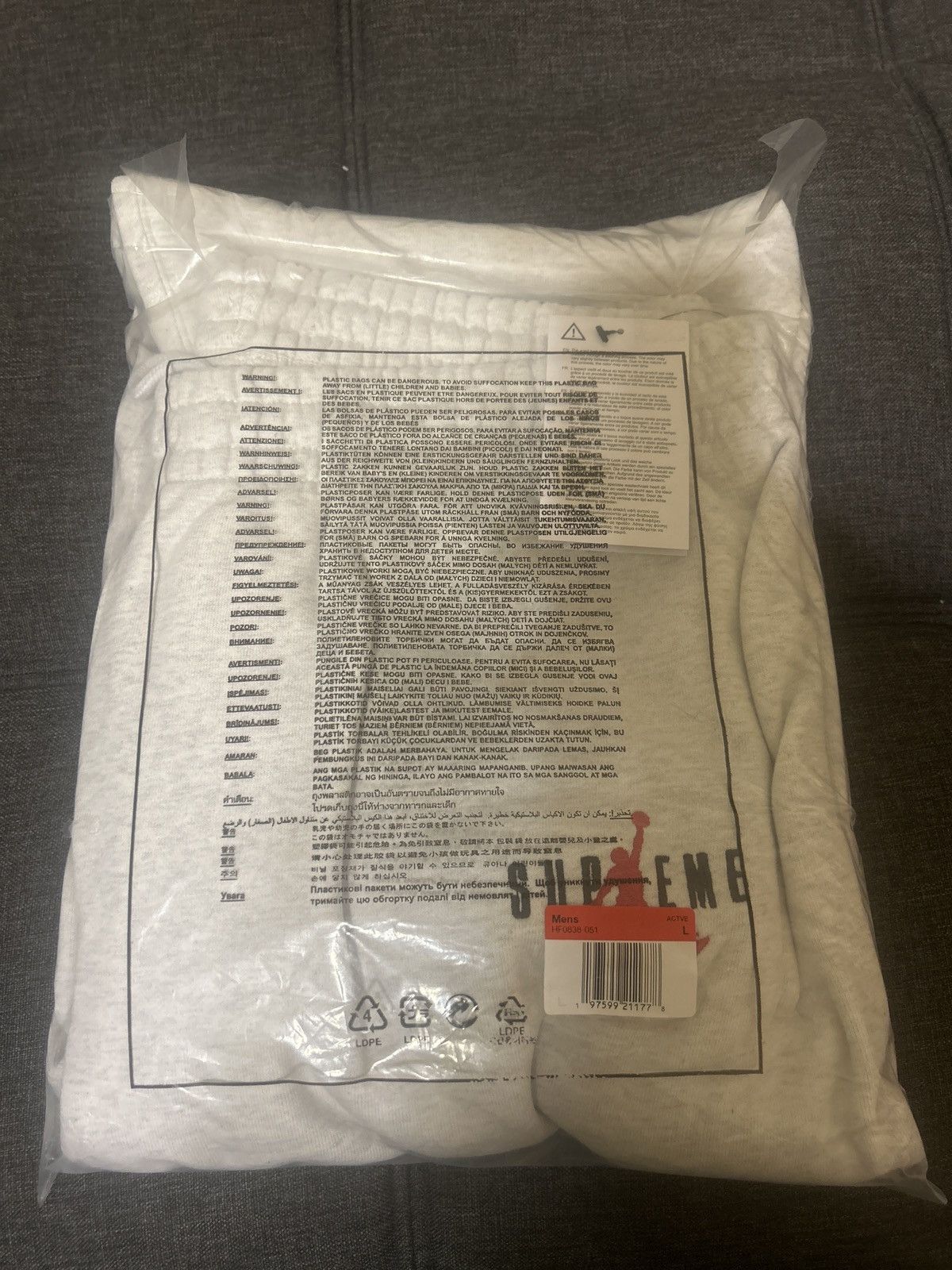Jordan Brand × Supreme Supreme Jordan Sweatpant (FW24) Ash Grey size L Size US 34 / EU 50 - 3 Thumbnail