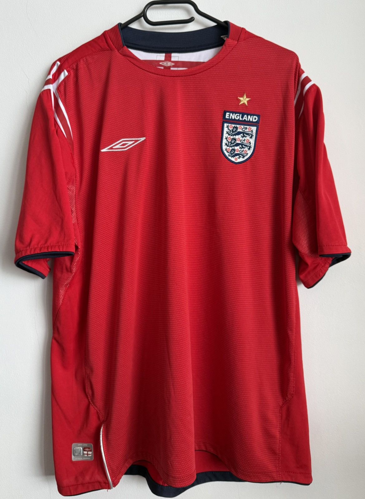 Umbro Vintage England National Team Umbro Jersey 2004-2006 Size US XL / EU 56 / 4 - 1 Thumbnail