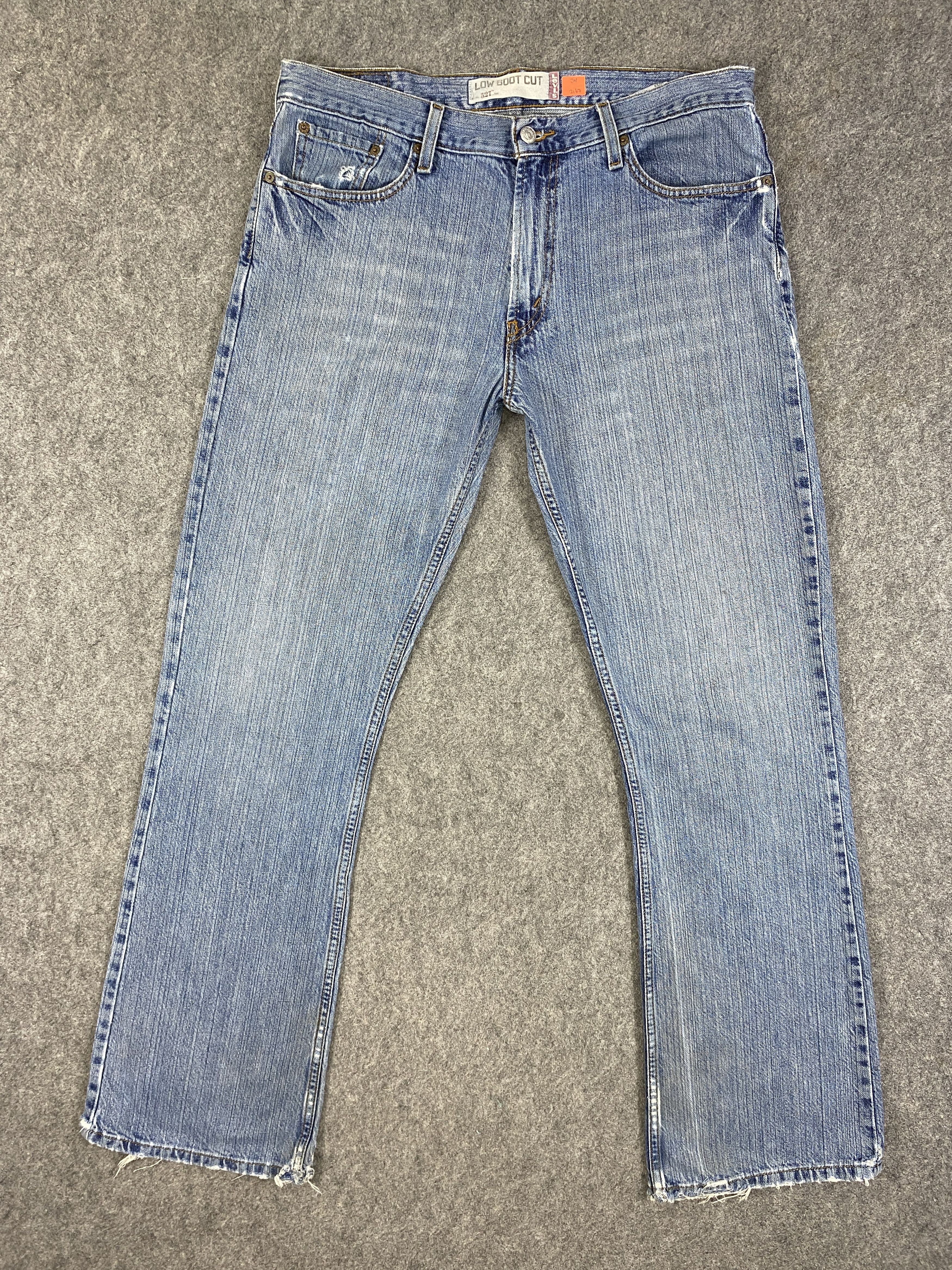 Levi's Blue Vintage Levi's 527 Jeans 35x33 Denim -JN2167 Size US 35 - 1 Thumbnail
