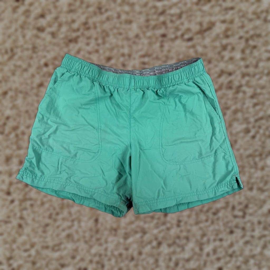 Altea VINTAGE Columbia Shorts Women Small Nylon Hiking Camping Fishing Kayak Activewear Casual Travel Elastic Waist Green 90s Girls Size 28" / US 6 / IT 42 - 1 Thumbnail