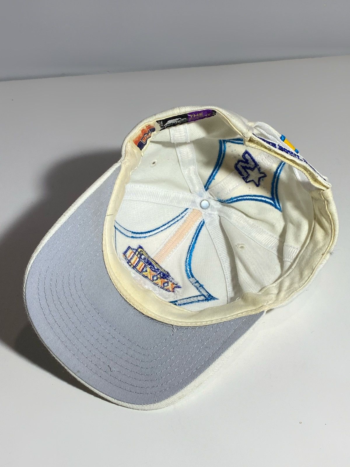 NFL Vintage 1999 Superbowl Starter NFL Cap Size ONE SIZE - 13 Thumbnail