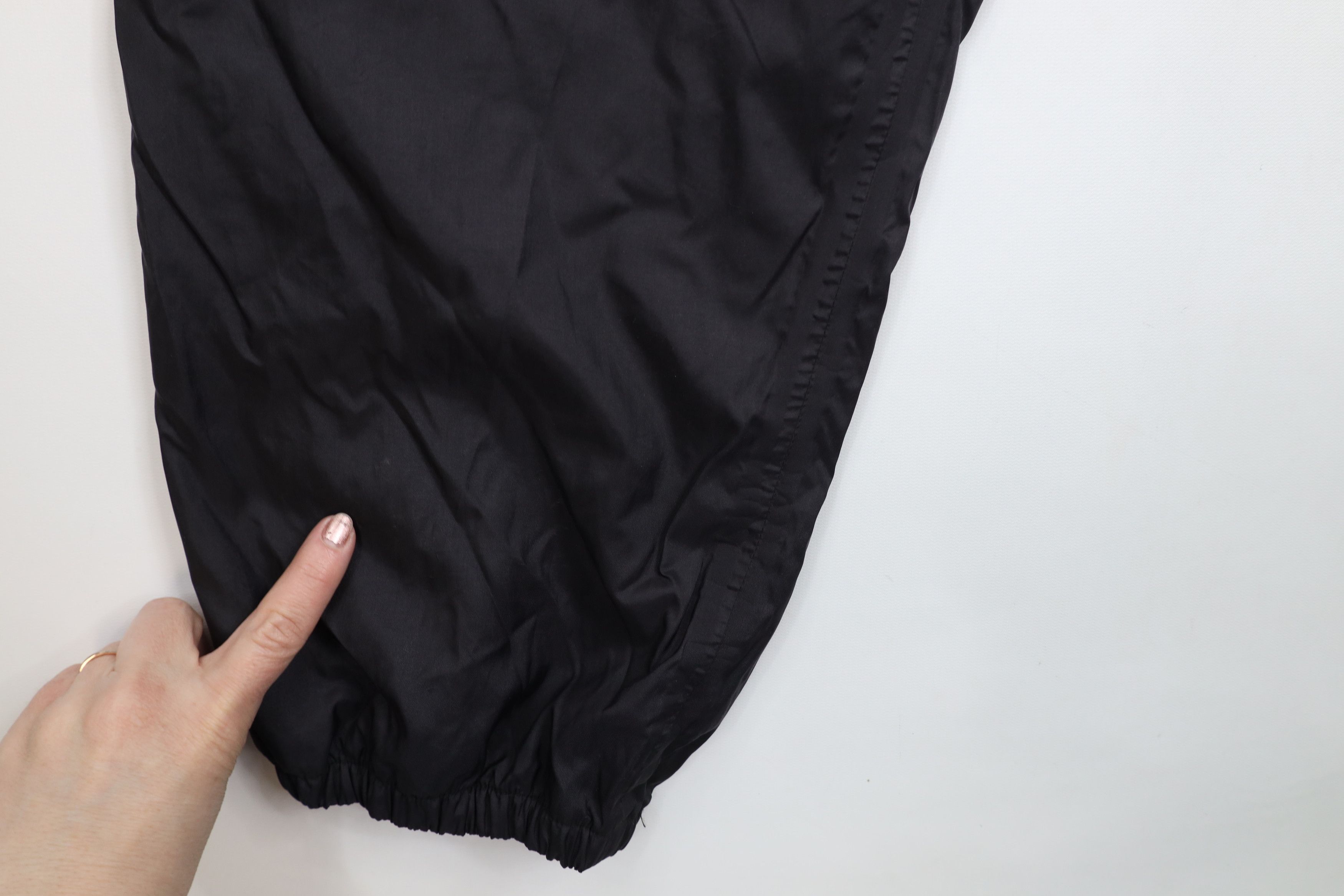 Vintage Vintage 90s Streetwear Waterproof Windbreaker Joggers Pants Size US 40 / EU 56 - 14 Thumbnail