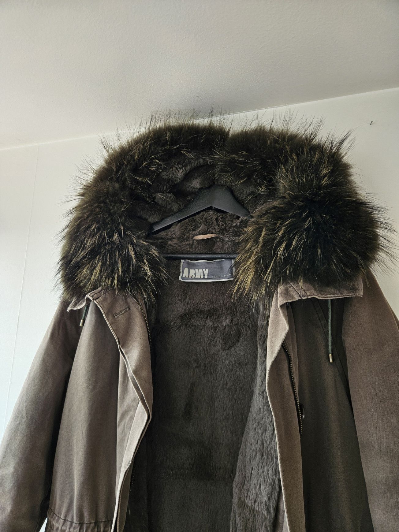 Yves Salomon Rabbit/ Raccon fur parka Size US M / EU 48-50 / 2 - 4 Thumbnail