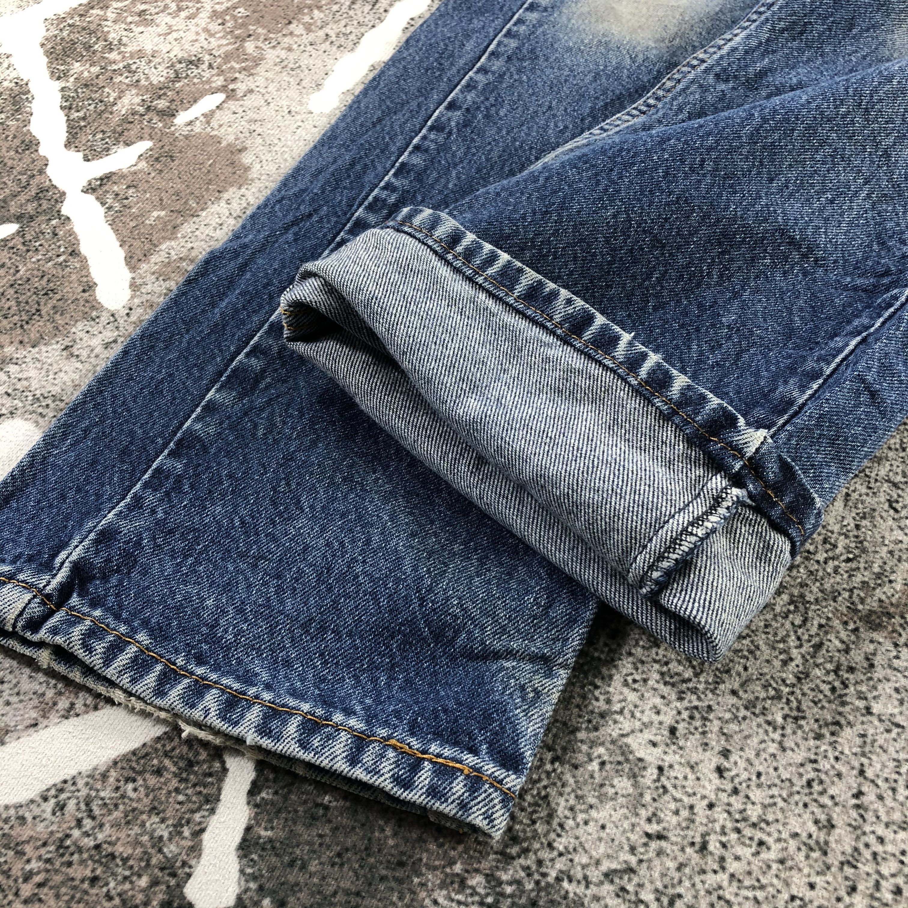 Levi's Vintage Levis 505 Jeans Blue Wash Denim KJ1373 Size US 32 / EU 48 - 7 Thumbnail