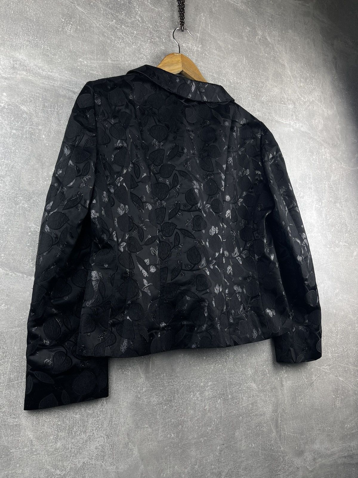 Moschino Moschino Cheap and Chic Luxury Black Flowers Cotton Blazer Size L / US 10 / IT 46 - 5 Thumbnail