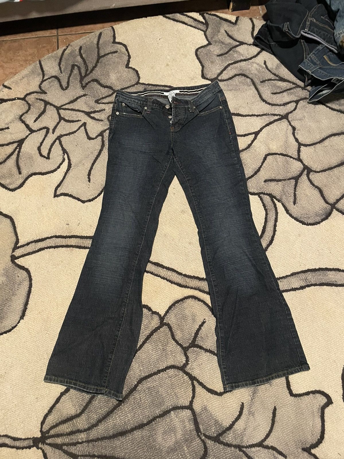 Levi's × Miss Me × Vintage heart moon star flared jeans Size 28" / US 6 / IT 42 - 1 Thumbnail