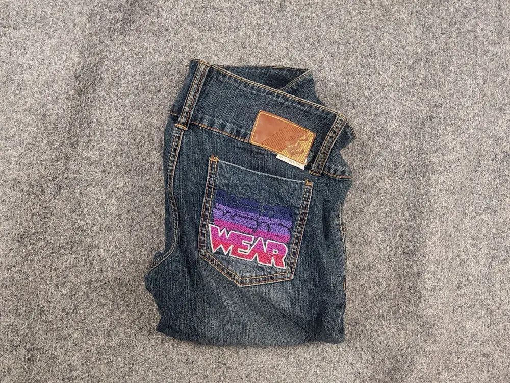 Rocawear Vintage Roca wear Y2K Low-rise Bootcut embroidered Jeans Size 28" / US 6 / IT 42 - 2 Thumbnail
