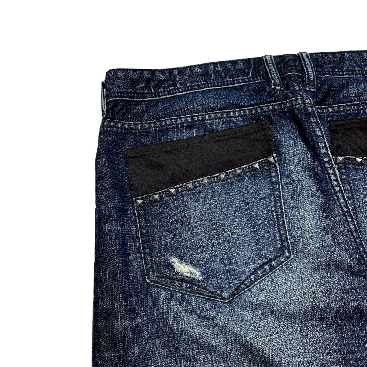 Affliction Rare Y2k Affliction Cross Studded Distressed Faded Jeans Size US 38 / EU 54 - 4 Thumbnail
