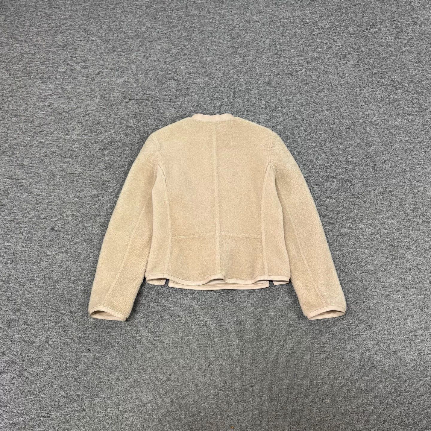 Hermes Hermes shearling coat asym zip 36 99 new Size XS / US 0-2 / IT 36-38 - 2 Thumbnail