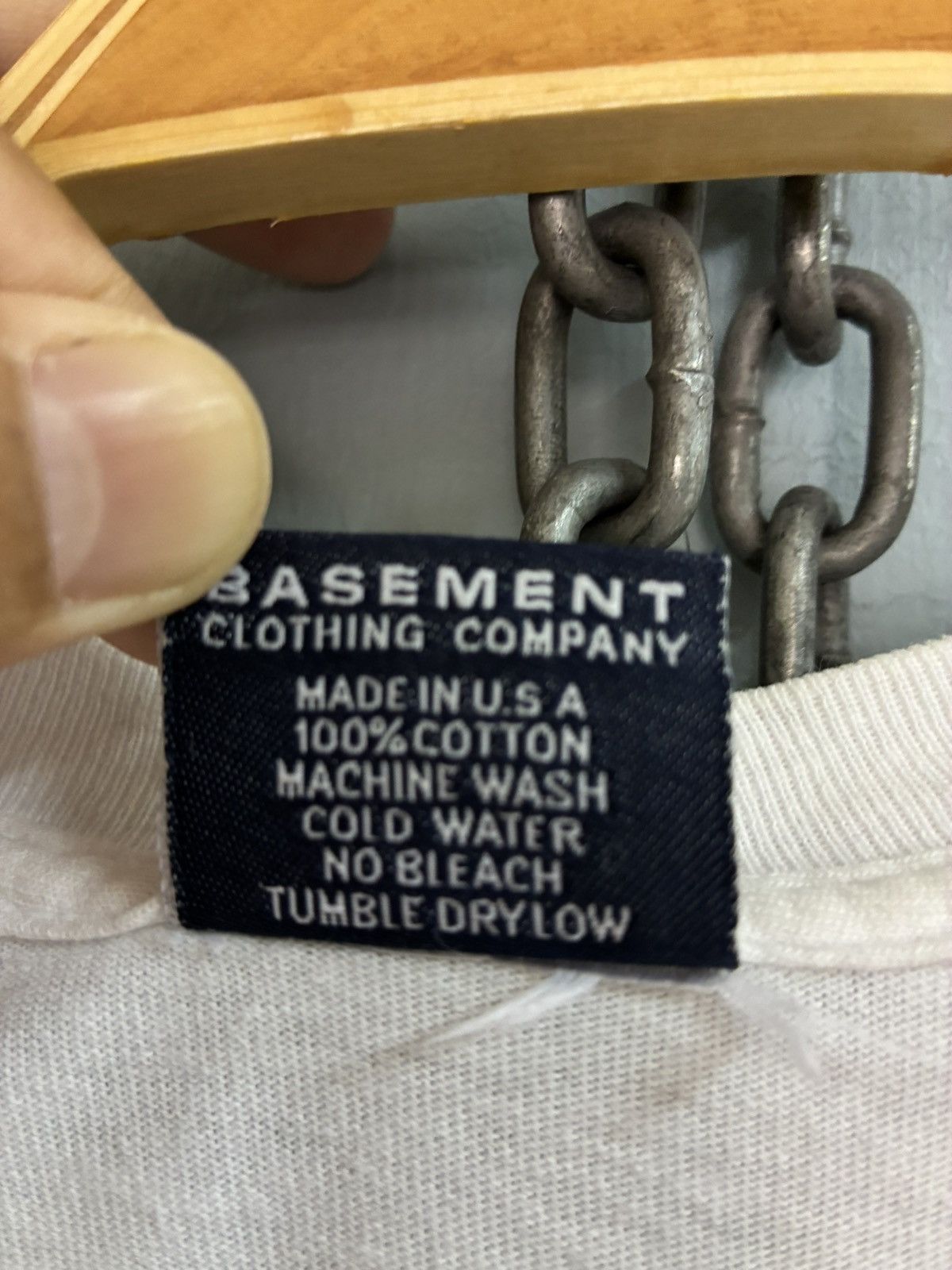 The Basement Vintage Y2K Basement Clothing company Jimi Hendrix photo Size US L / EU 52-54 / 3 - 9 Thumbnail