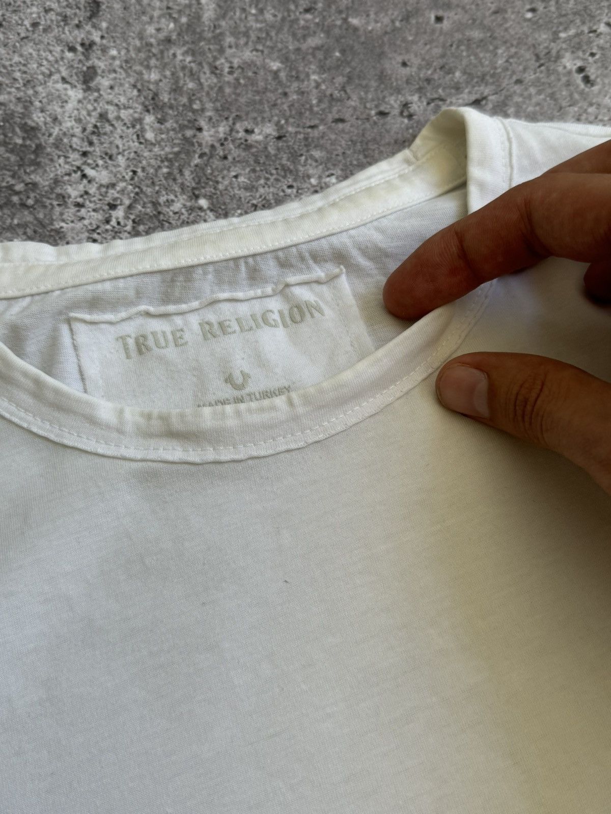 True Religion × Vintage Vintage True religion metal logo Y2K t-shirt Size US S / EU 44-46 / 1 - 5 Thumbnail