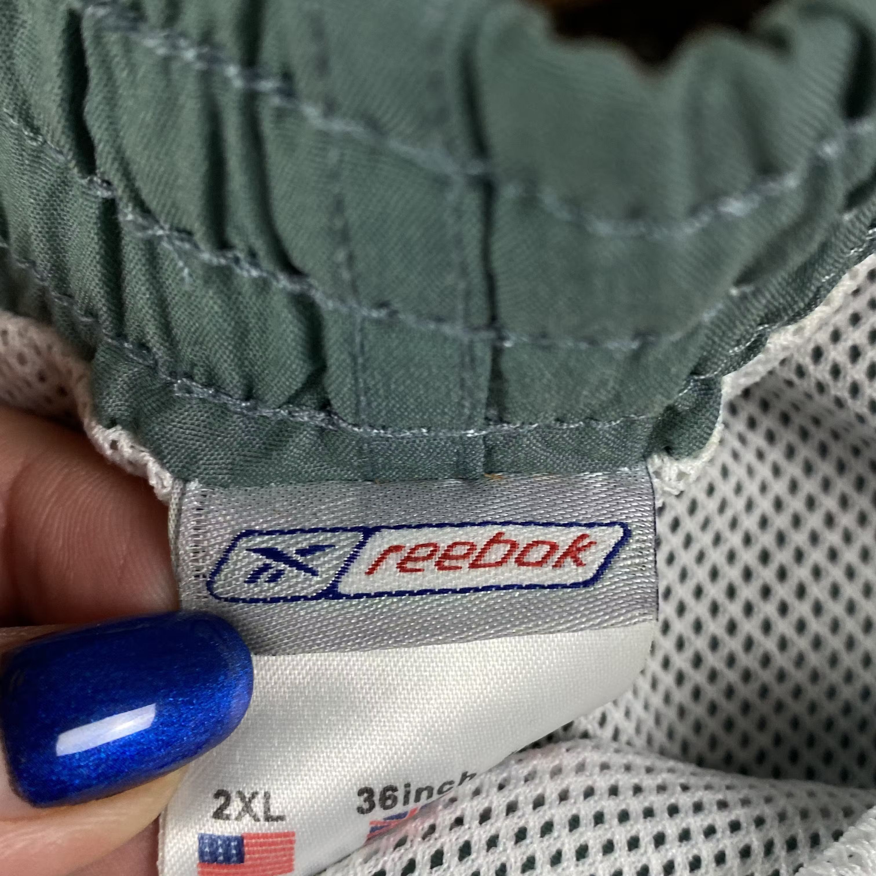 Reebok × Vintage Men’s Shorts Reebok Vintage Size 2XL Size US 38 / EU 54 - 4 Thumbnail