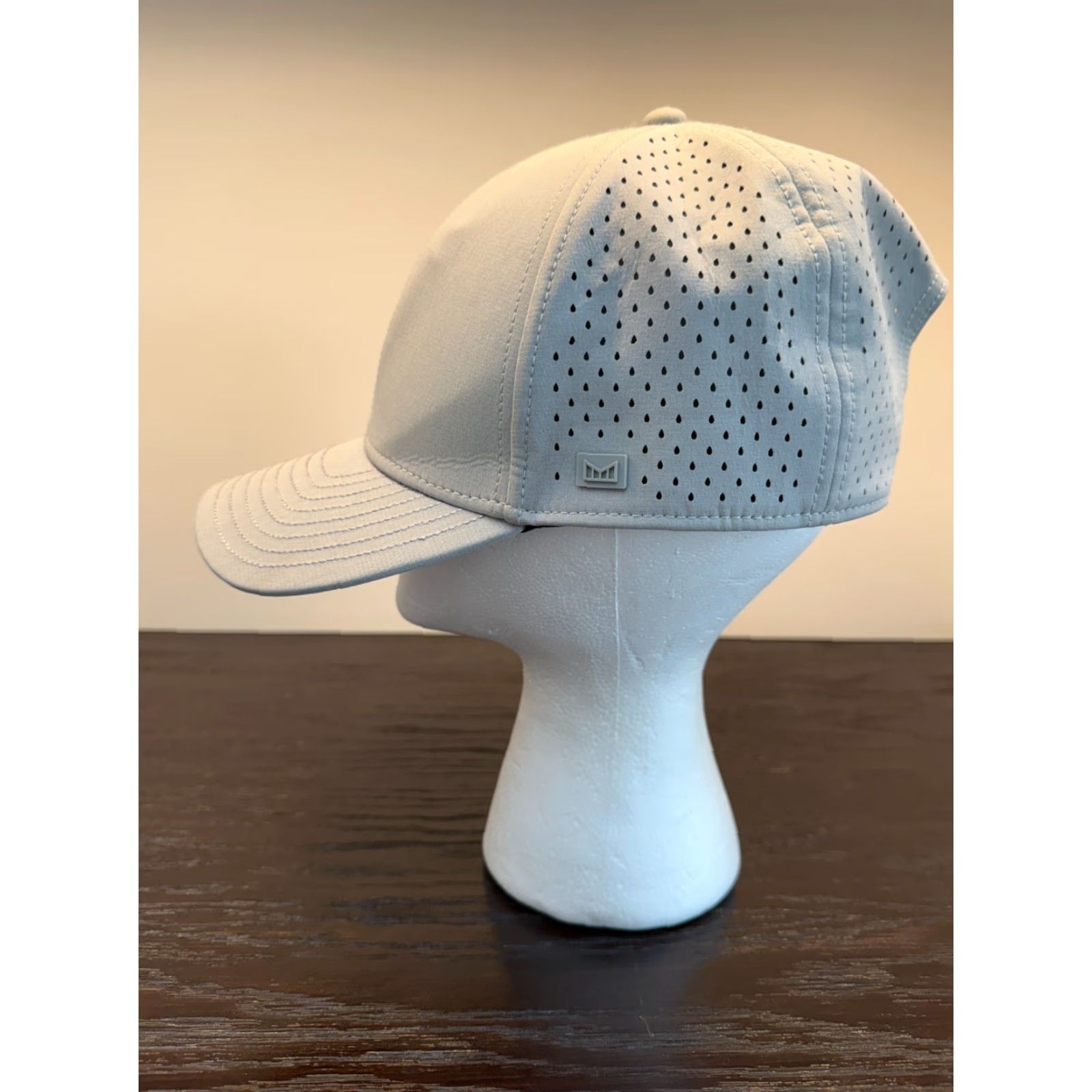 melin Melin Hat Cap Mens Classic A-Game Hydro Snapback Gray One Size Adjustable Lightweight Breathable Beach Travel Sports Classic Mens Size ONE SIZE - 6 Thumbnail