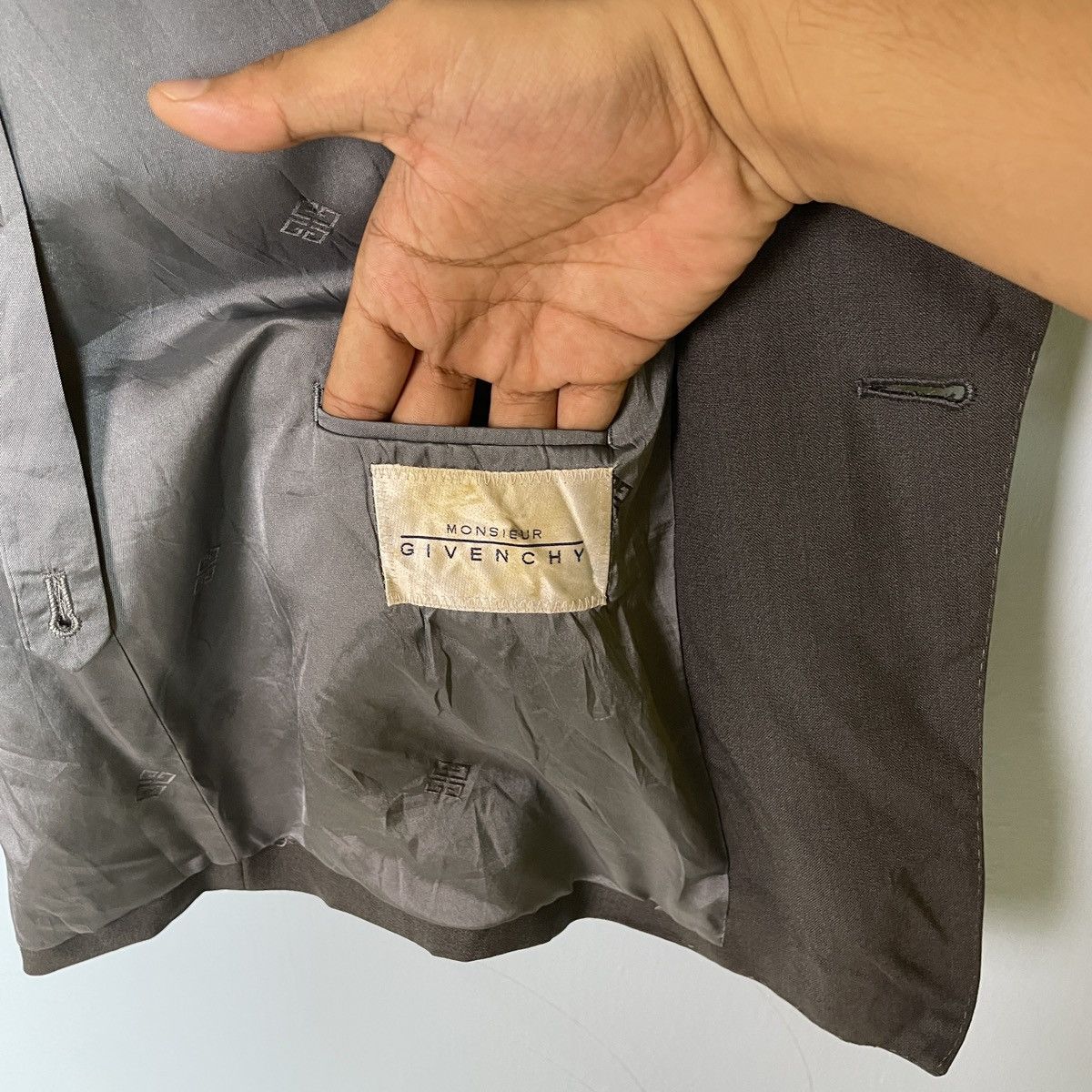 Givenchy 🔥LAST PRICE🔥 Givenchy Double Breasted 2009 Blazer Size 42R - 18 Thumbnail