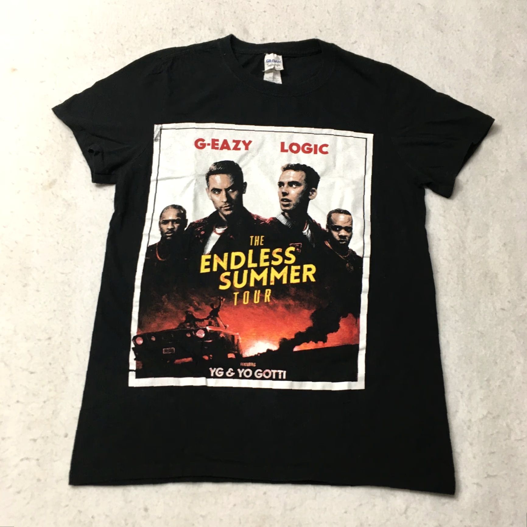 Gildan Endless Summer Concert Tour Large L Black Graphic Shirt Men Gildan LOGIC YG Band, Music, Concert Graphic Print Shirt MenXS Size US S / EU 44-46 / 1 - 2 Thumbnail