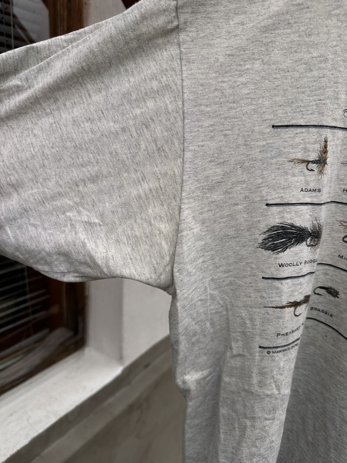 Vintage Vintage Harborside "Classic Trout Flies" Tee L/XL Y2K Size US L / EU 52-54 / 3 - 4 Thumbnail