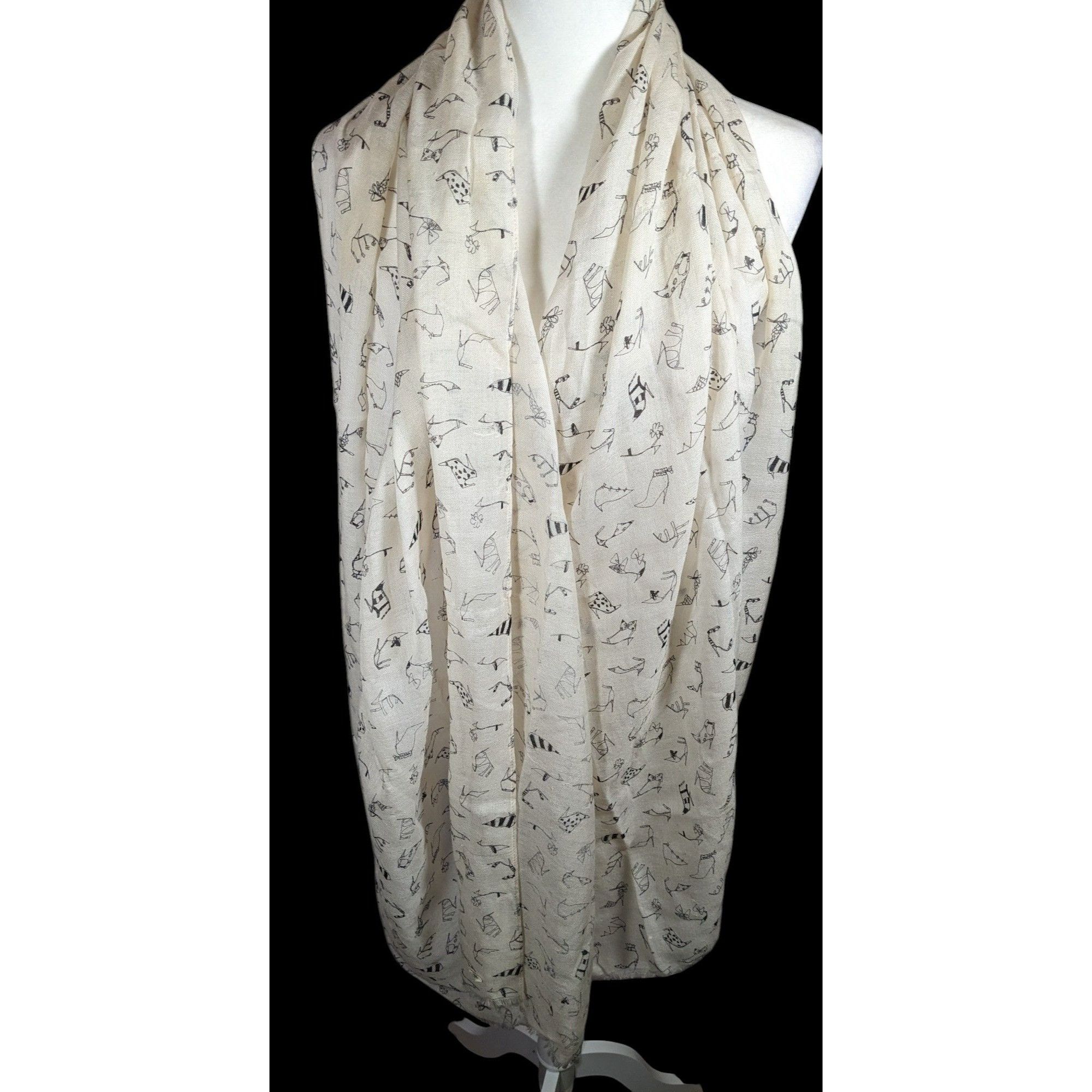 J.Crew J.Crew Preppy White And Black Shoe Sketch Scarf Size ONE SIZE - 2 Thumbnail