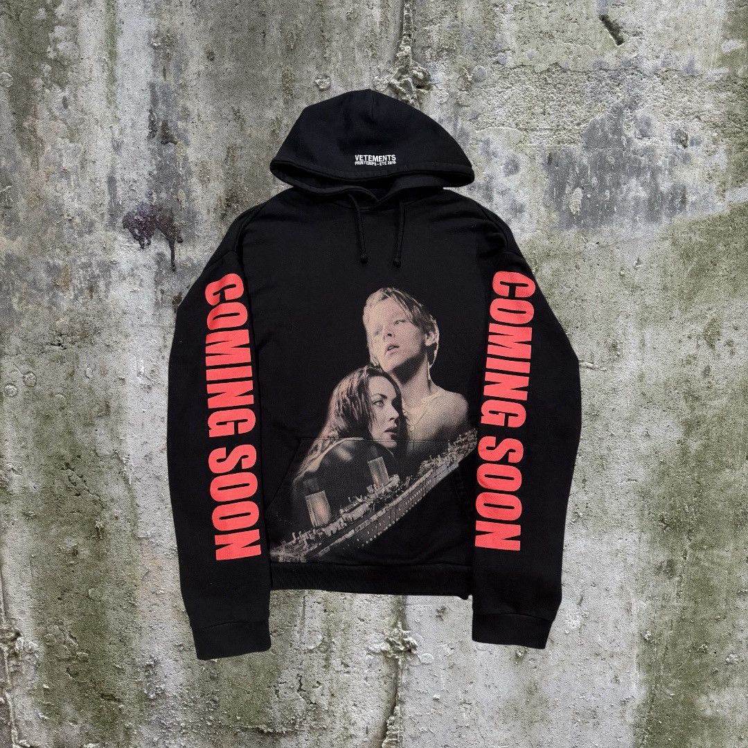 Vetements SS16 Vetements Titanic Hoodie Size US S / EU 44-46 / 1 - 1 Thumbnail