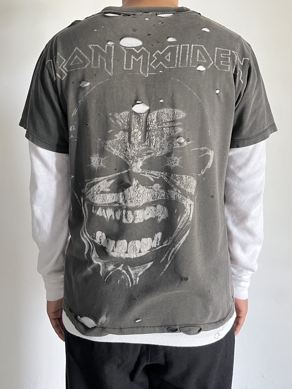 Band Tees × Vintage Vintage Thrashed Iron Maiden Tee Size US M / EU 48-50 / 2 - 1 Thumbnail