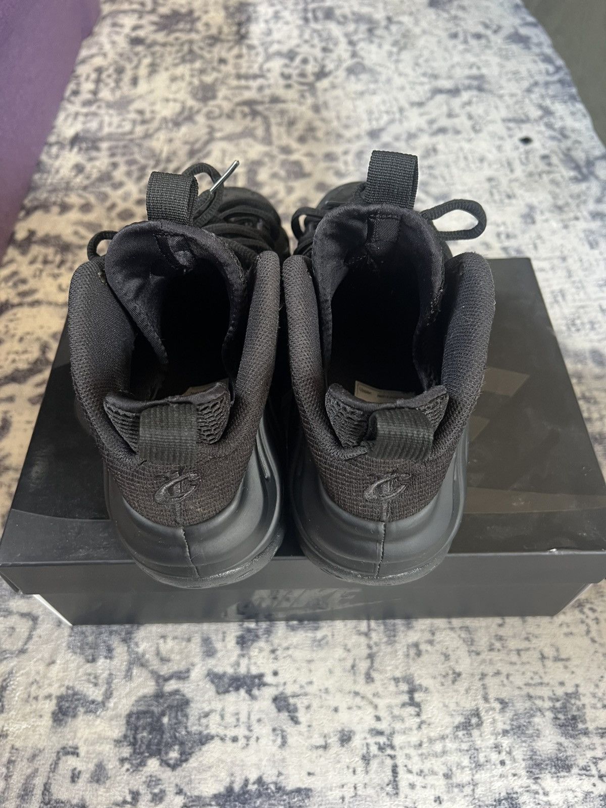 Nike Black Nike foam posite Size US 9 / EU 42 - 4 Thumbnail
