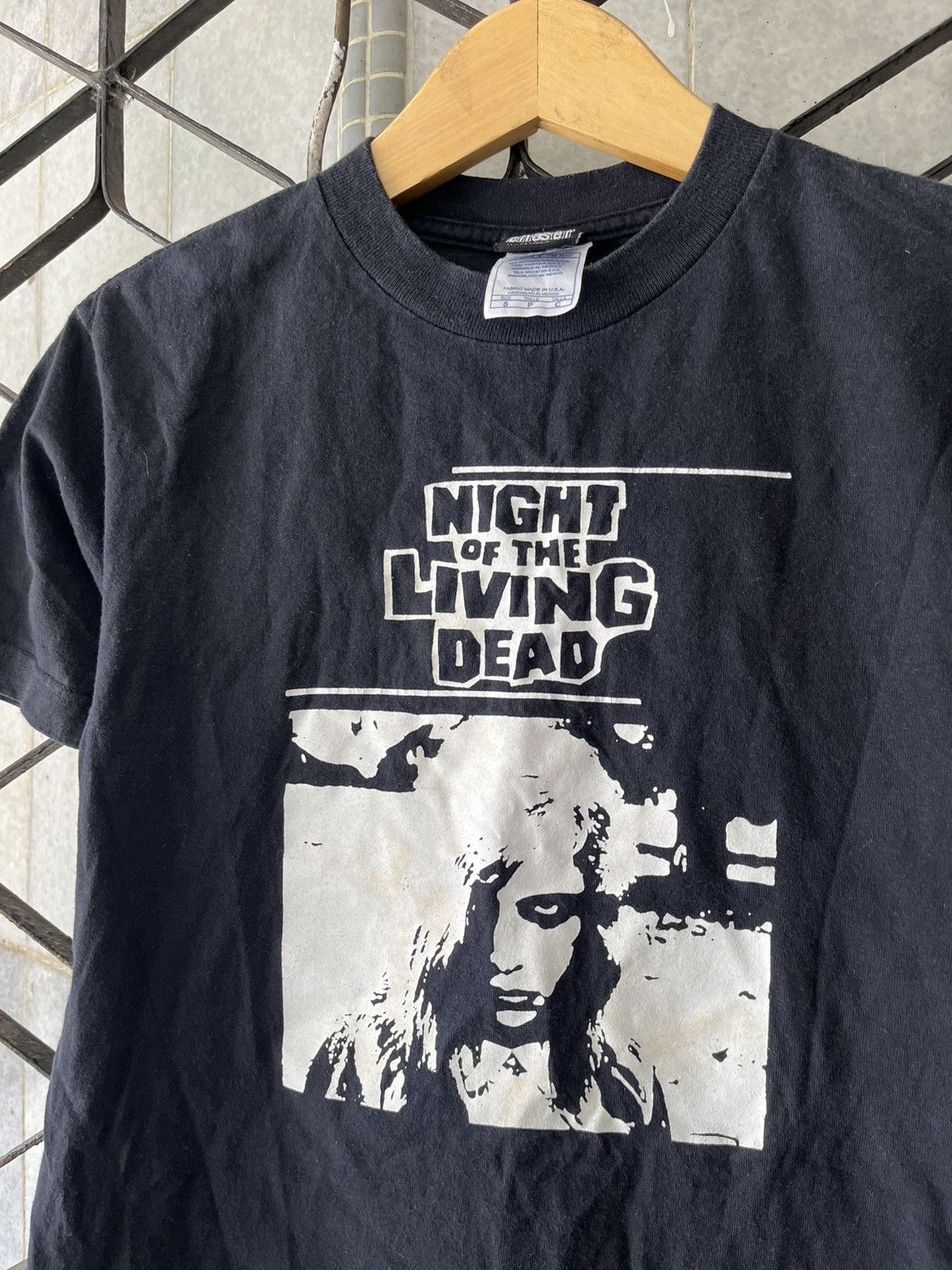Other RARE Vintage Night of The Living Dead Movie T-Shirt Size US S / EU 44-46 / 1 - 2 Thumbnail