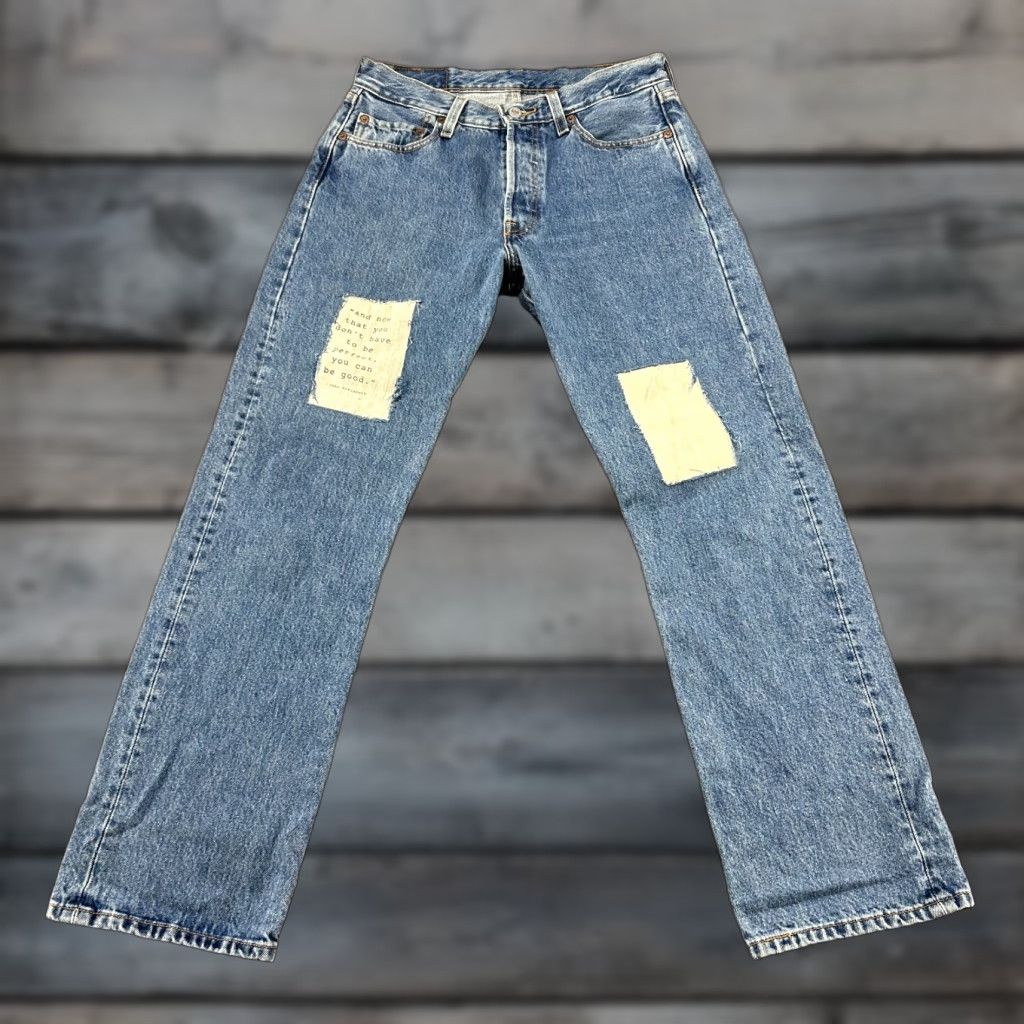 Levi's VINTAGE Levi's 501 Jeans Mens 30x30 Blue Regular Straight Medium Wash 2000s Y2K Size US 30 / EU 46 - 1 Thumbnail