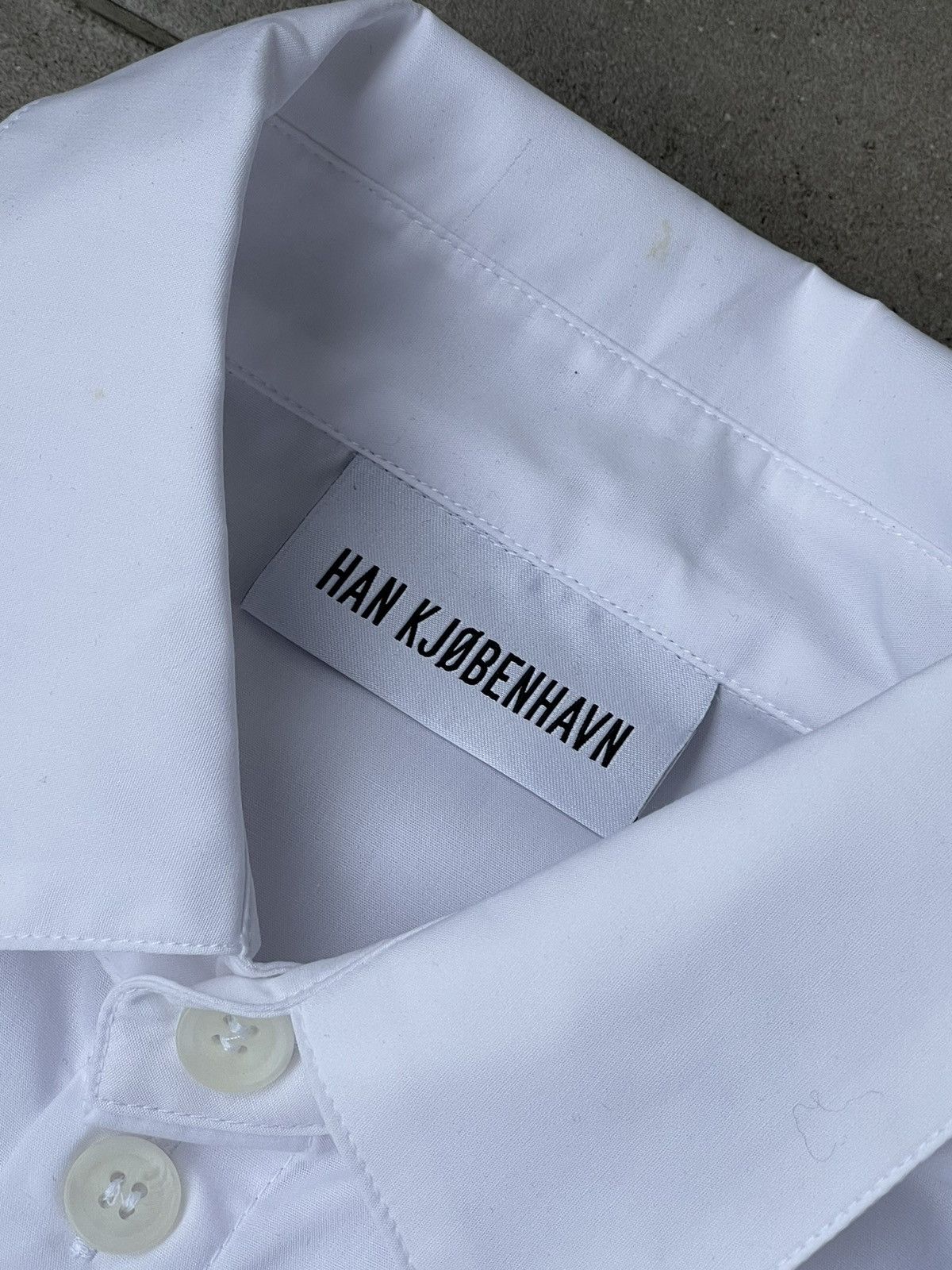 Han Kjobenhavn !DS! FW22 Han Kjobenhavn Poplin Script Logo White Shirt Size US S / EU 44-46 / 1 - 19 Thumbnail