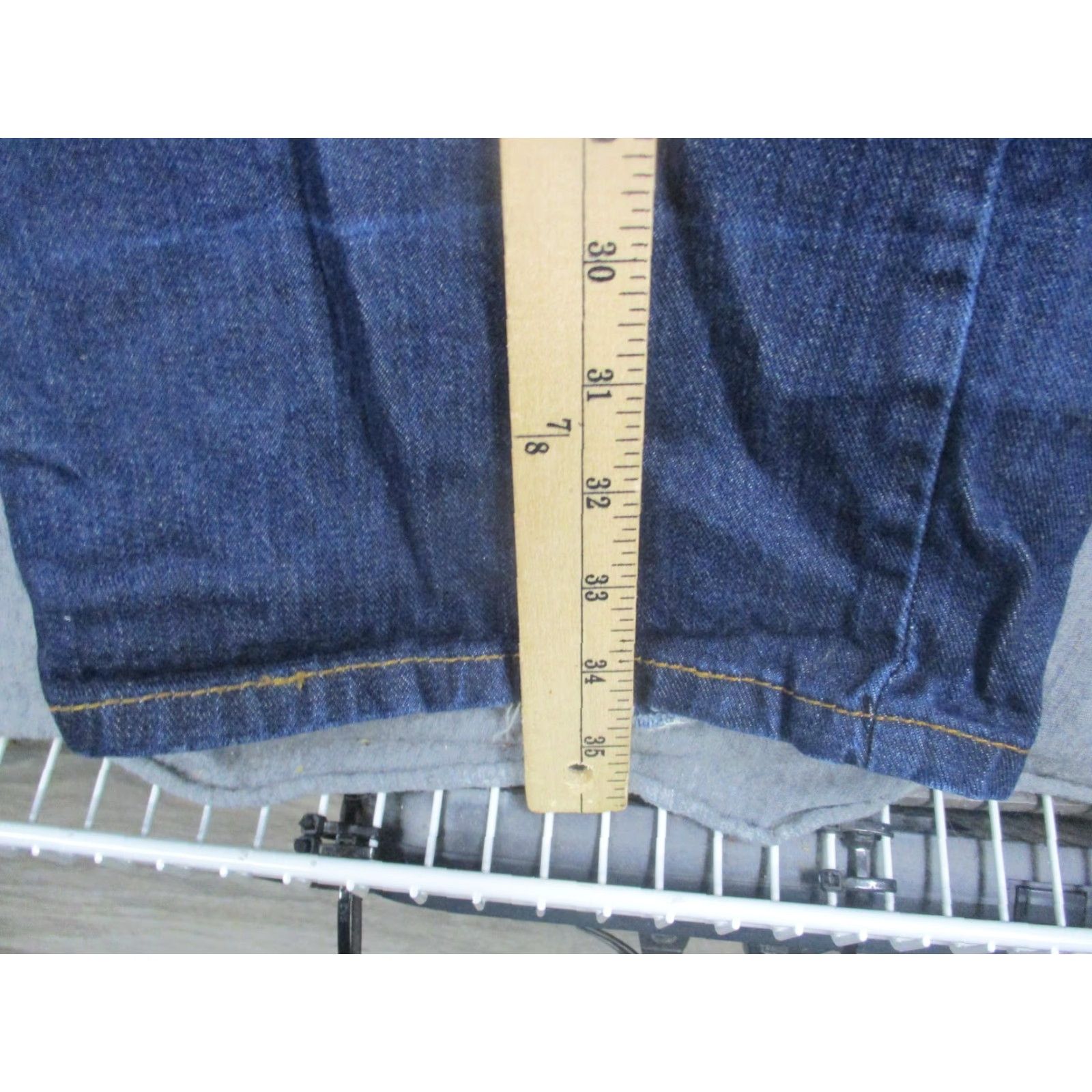 Ecko Unltd. VINTAGE Ecko Unltd Jeans Mens 38x34 Blue Denim Relaxed Fit Straight Leg Jeans Mens 38/34 Dark Blue Denim with Contrast Stitching Size US 38 / EU 54 - 5 Thumbnail