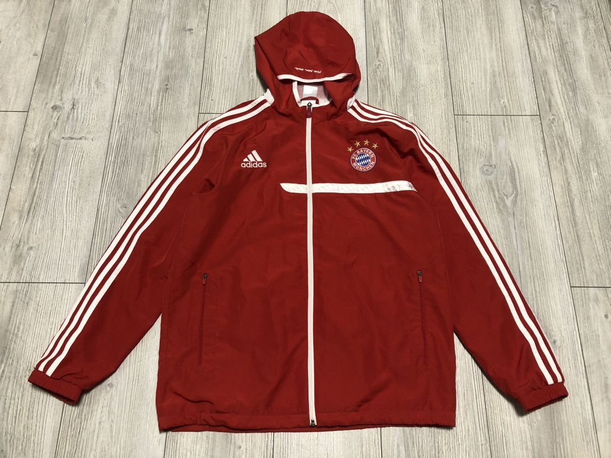 Vintage Adidas Bayern Munich 2013 Soccer Tracktop Jacket Size US XL / EU 56 / 4 - 1 Thumbnail
