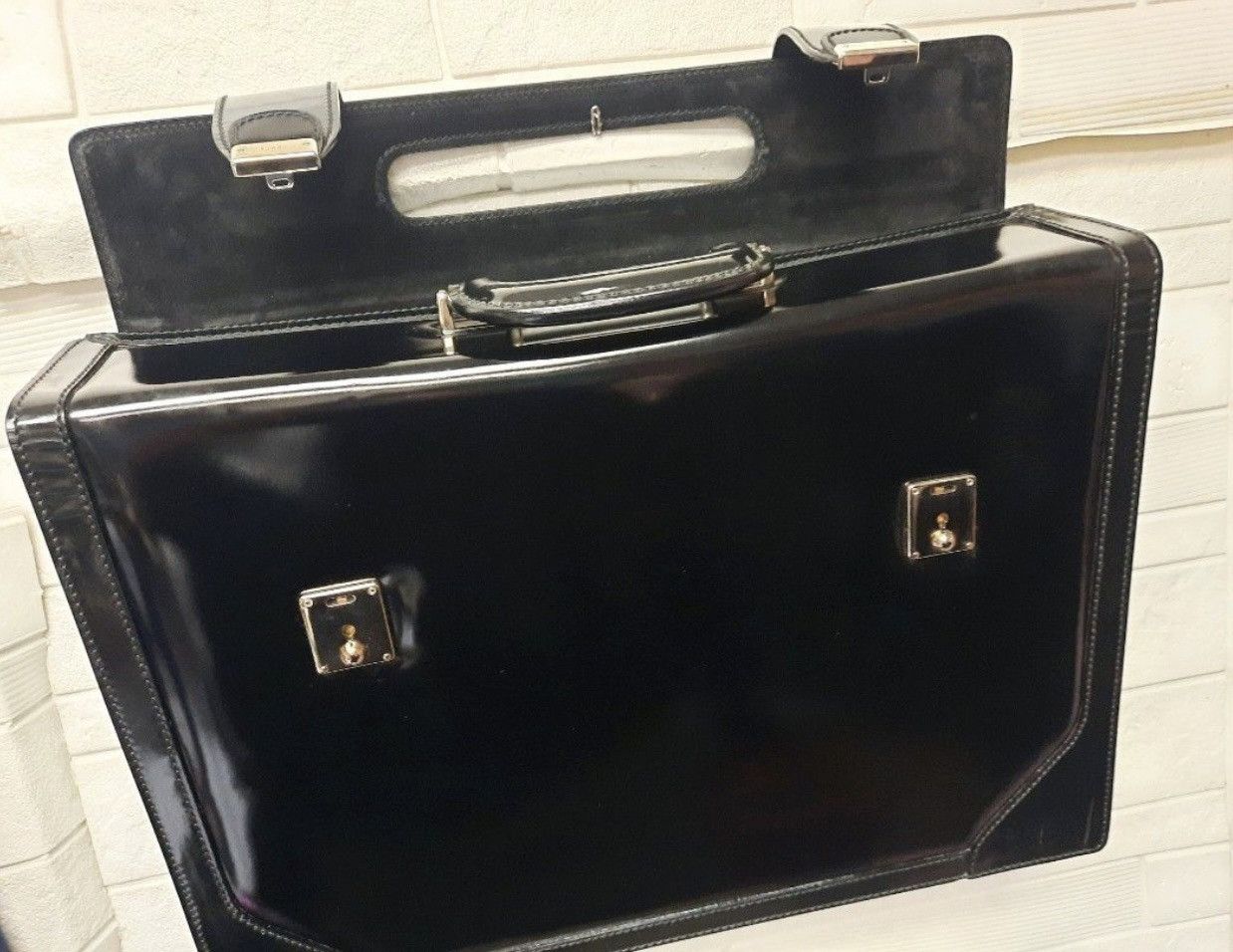 Gucci GUCCI PATENT LEATHER BRIEFCASE BOX Size ONE SIZE - 4 Thumbnail