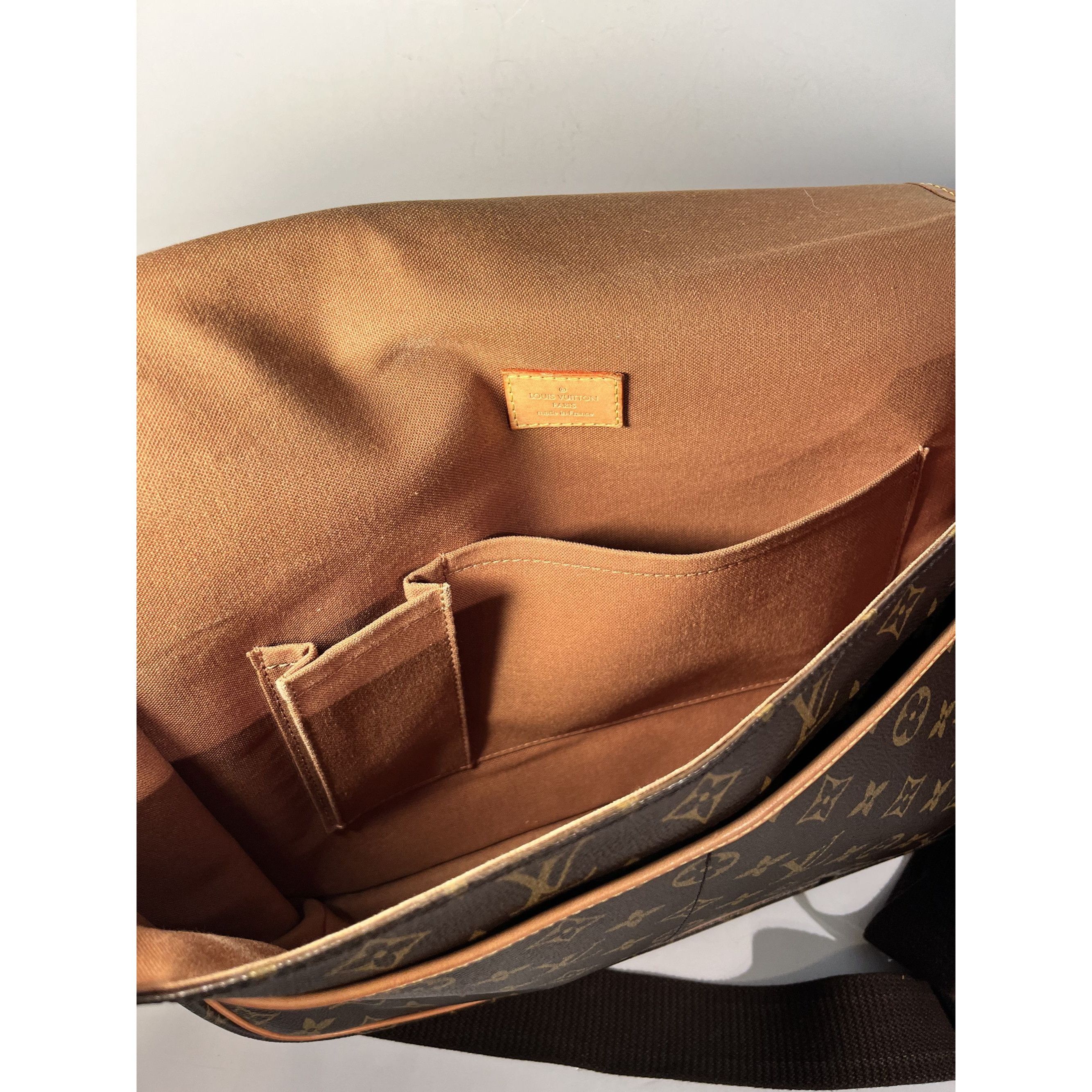 Louis Vuitton Louis Vuitton LV Bosphore Messenger Shoulder Bag Crossbody R Size ONE SIZE - 7 Thumbnail