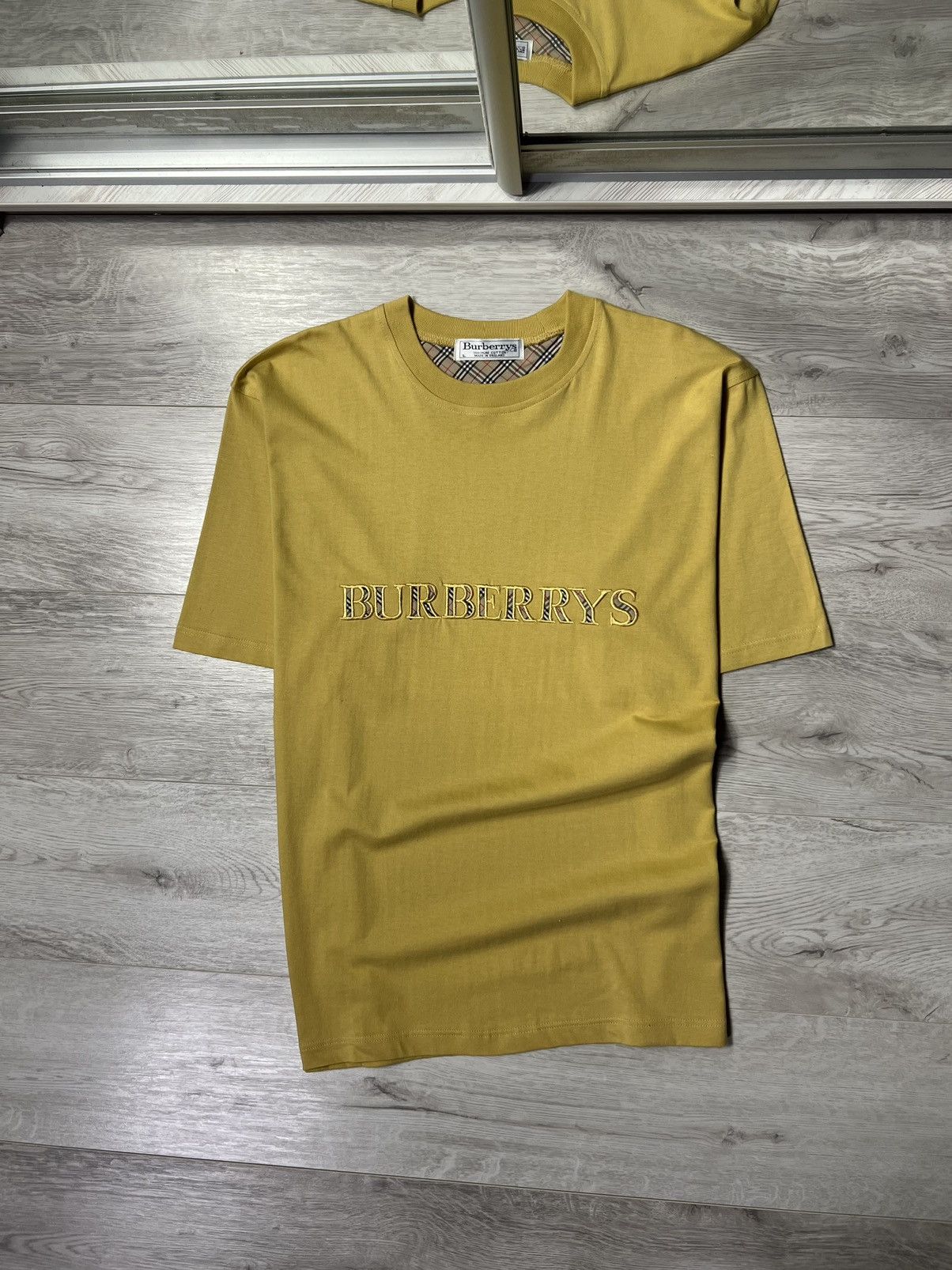 Burberry Rare Vintage Burberrys Oversized Tee Big Embroidered Logo Size US L / EU 52-54 / 3 - 3 Thumbnail