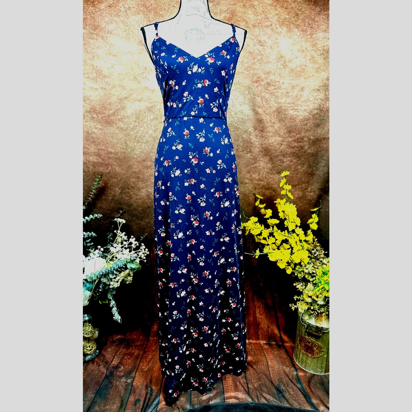 nine britton rosa knit maxi dress SER.O.YA Women's Carmel Metallic - Bubblegum Pink Whether for a special event or a night to remember Charlette Pink Knit Maxi Dress