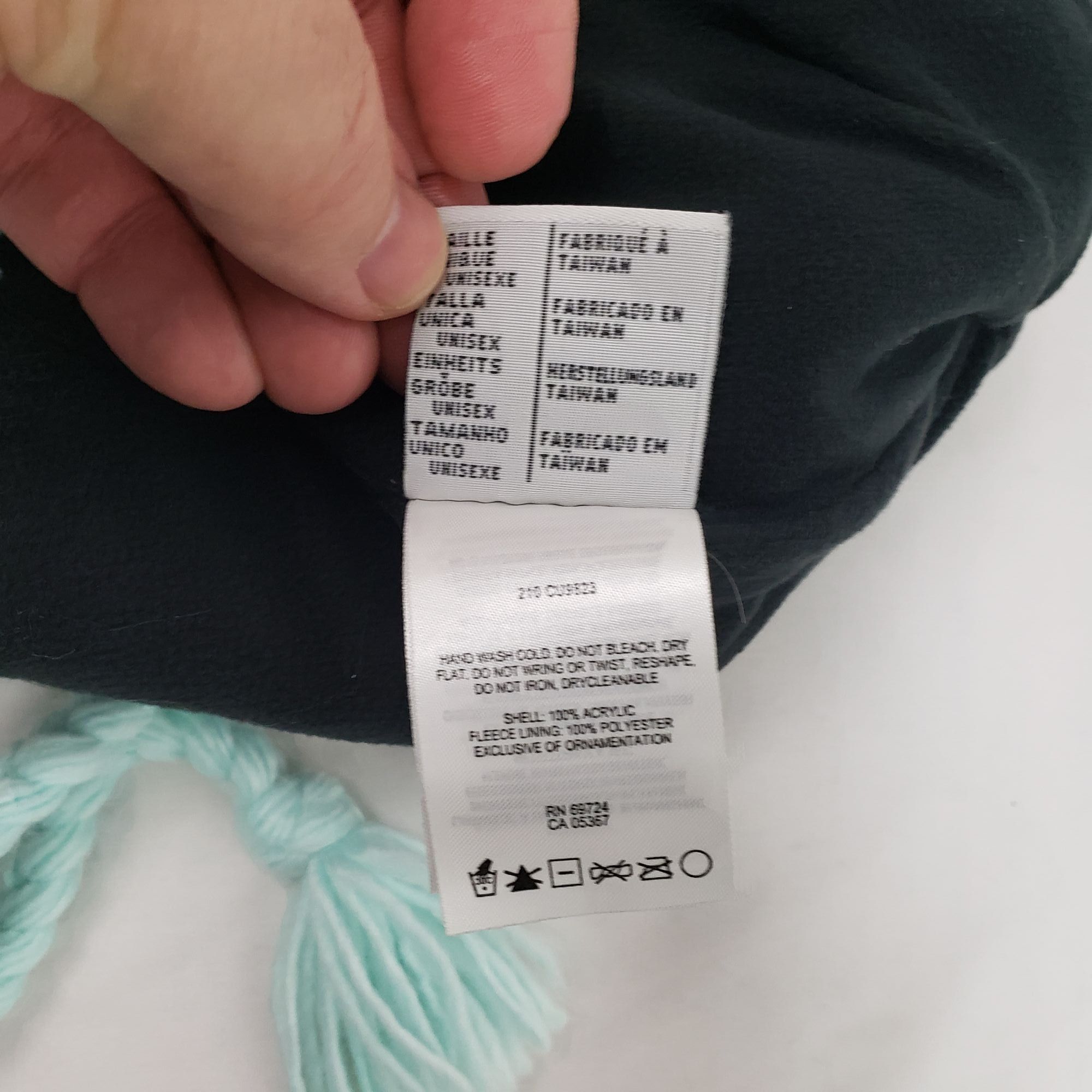 Columbia Columbia Knit Winter Ski Teal/White Hat w/Tassels Unisex Size ONE SIZE - 6 Thumbnail