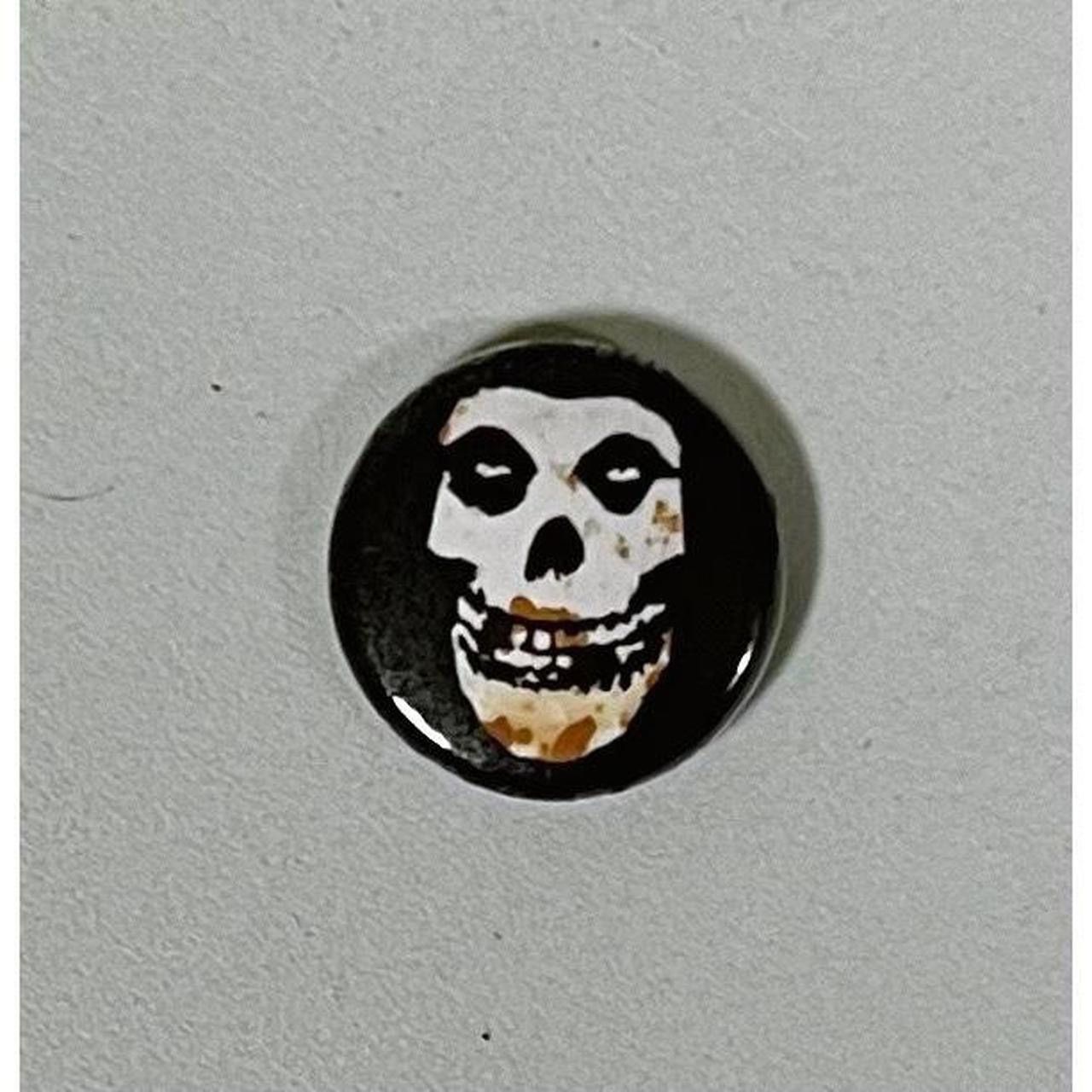 Band Tees × Misfits × Vintage Black Misfits Punk Rock Music Band Pin Brooch Jewelry 💀 Size ONE SIZE - 2 Thumbnail